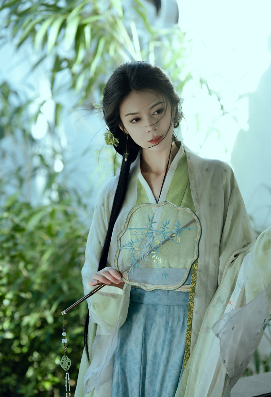 傅菁古装美人,清丽温婉,东方韵味十足!