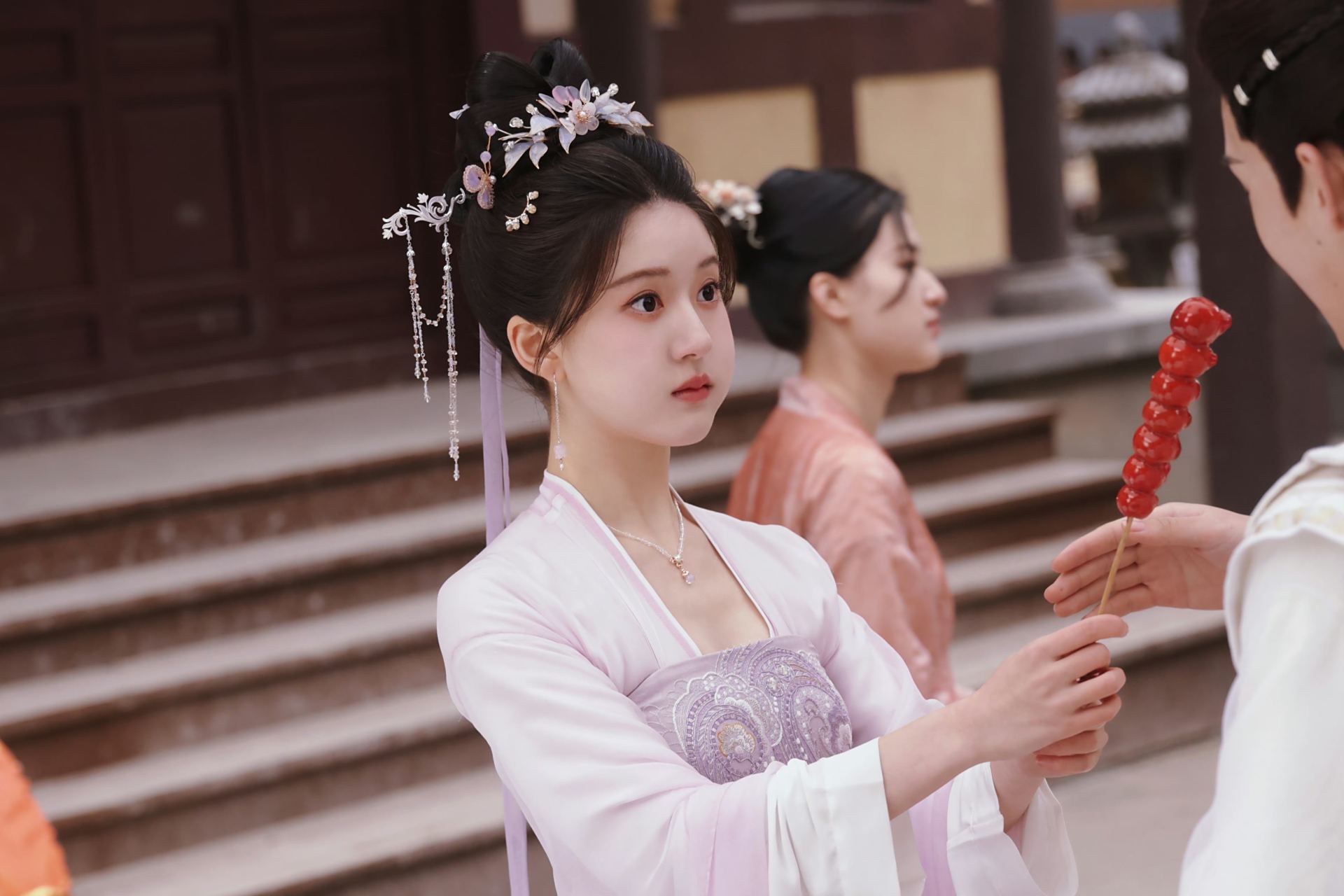 赵露思绝美古装,简直是画中走出的美人!