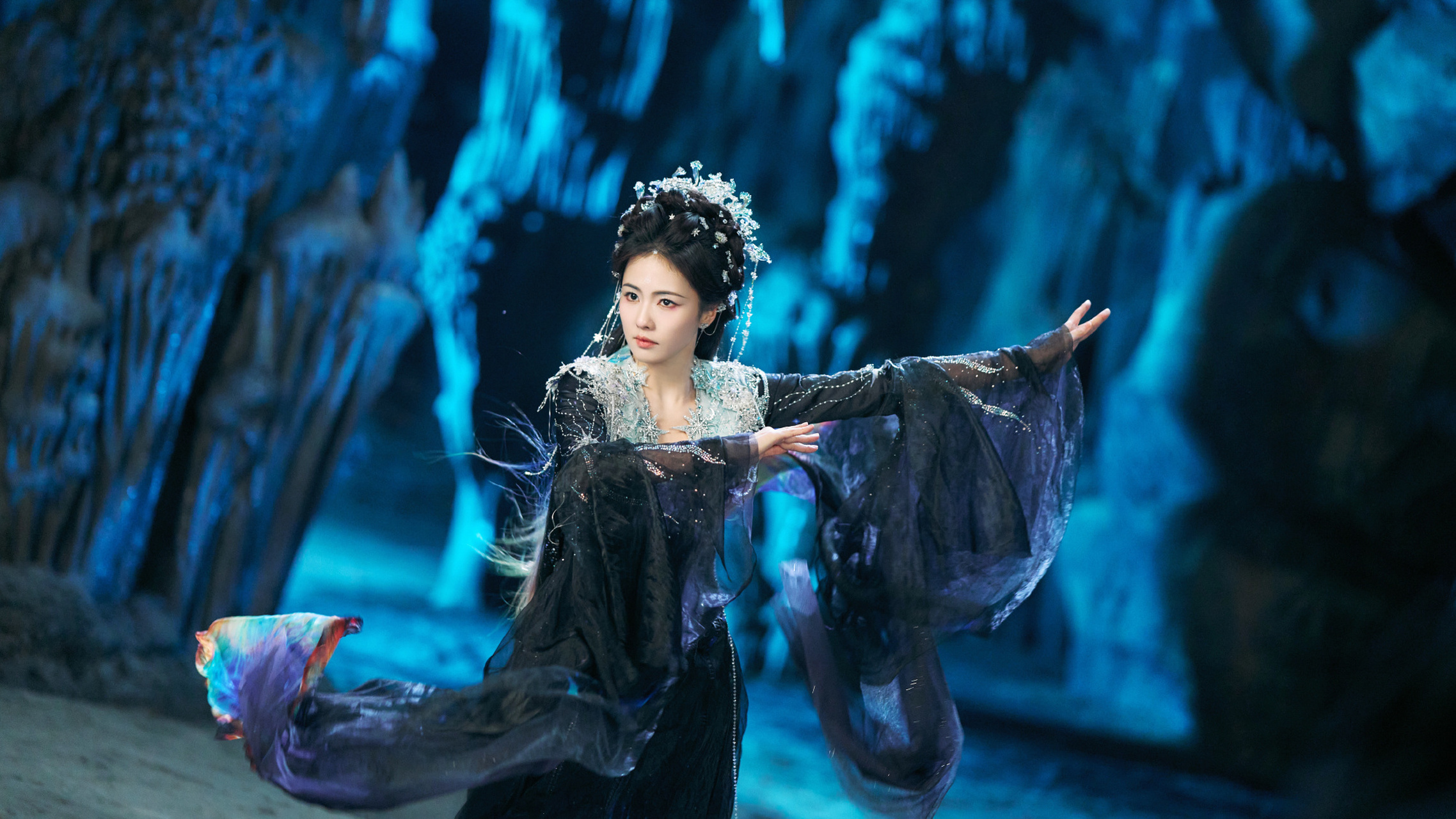 白鹿古装适配度满分,仙气飘飘太美了!