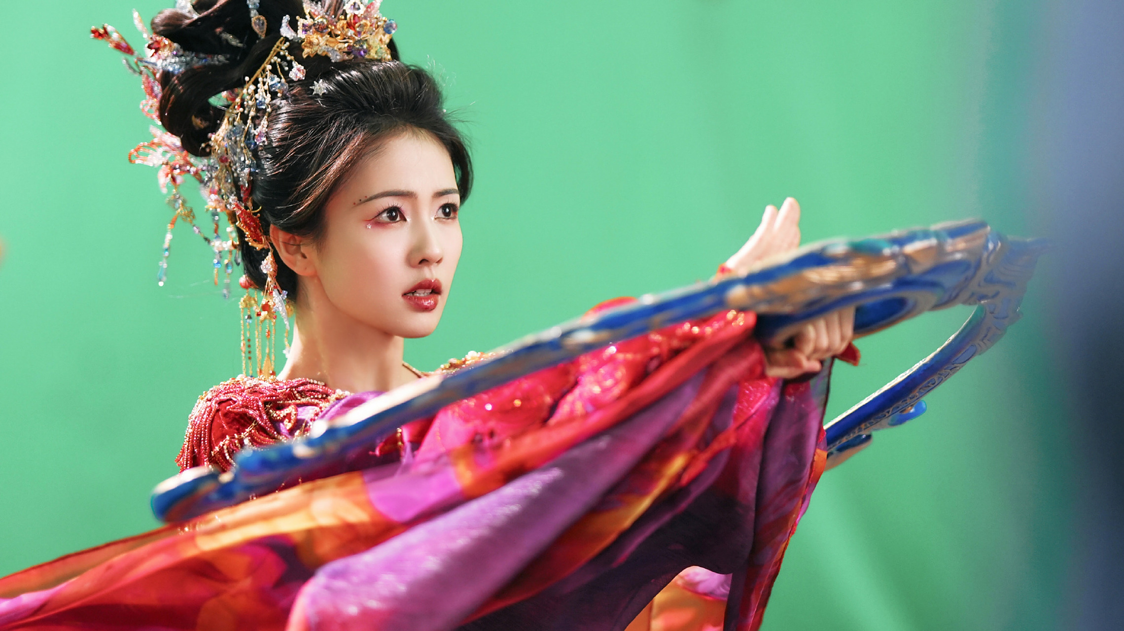 白鹿古装适配度满分,仙气飘飘太美了!