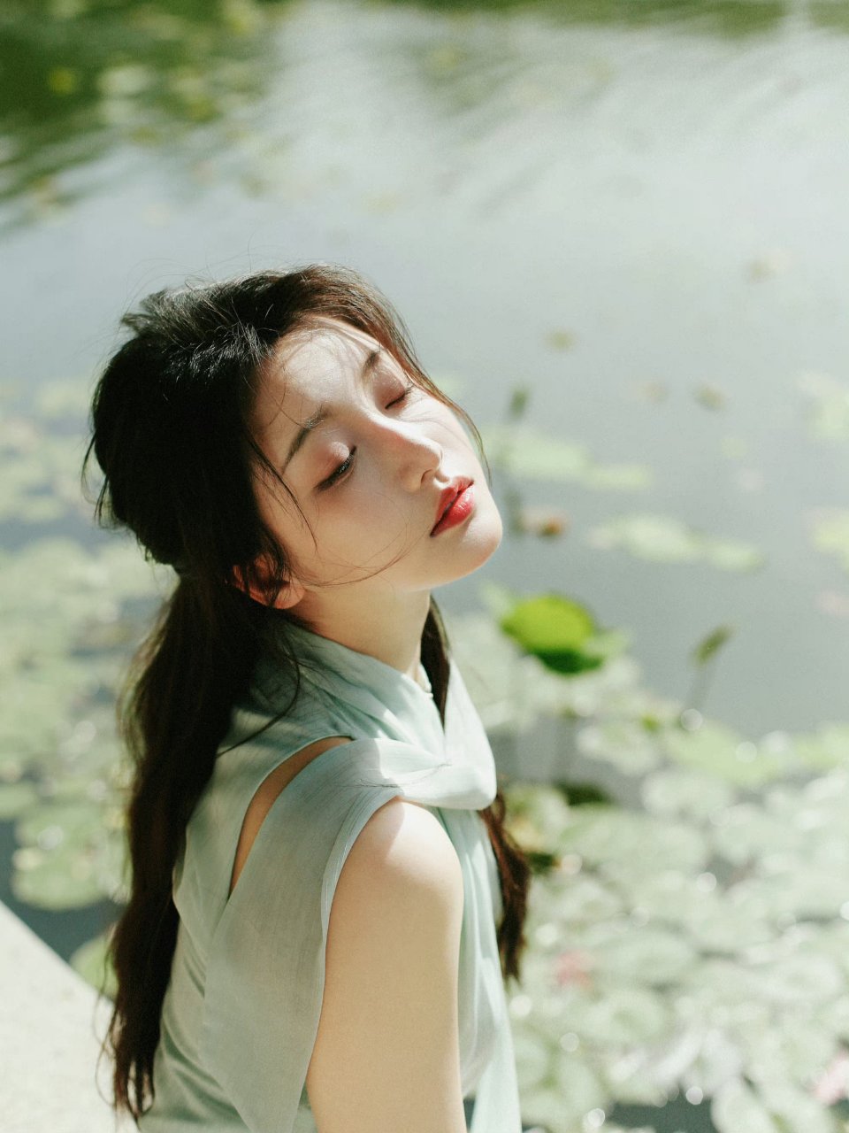 姜贞羽元气美少女,温柔甜美,灵动可爱!