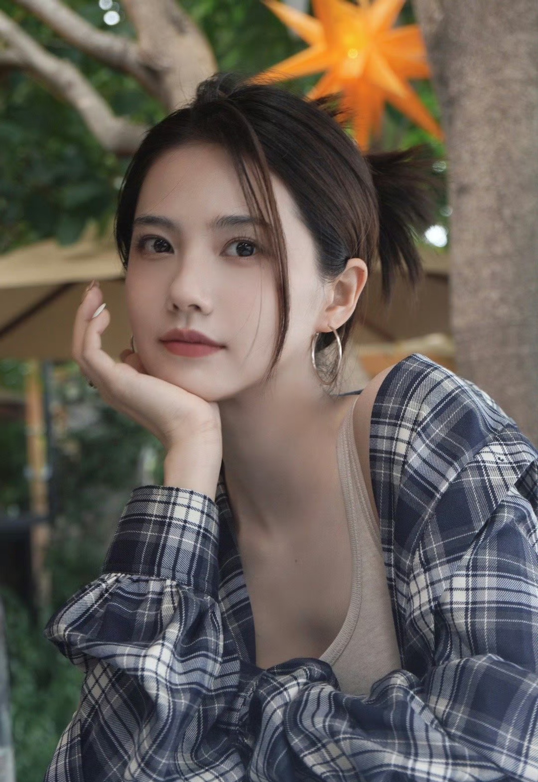 姜珮瑶身材气质是真的好,元气满满好有少女感!