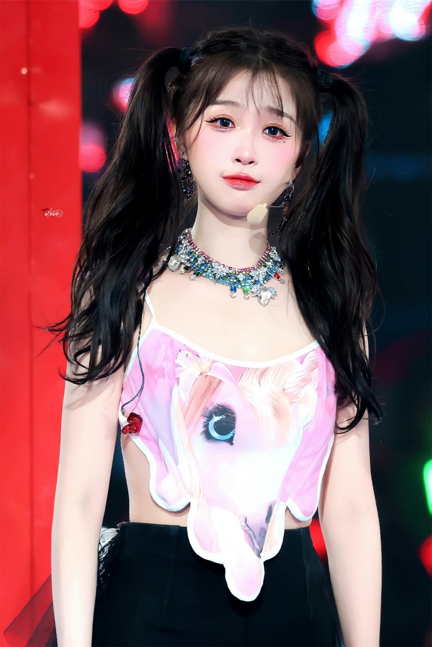 虞书欣# 双马尾女孩,这也太可爱了.