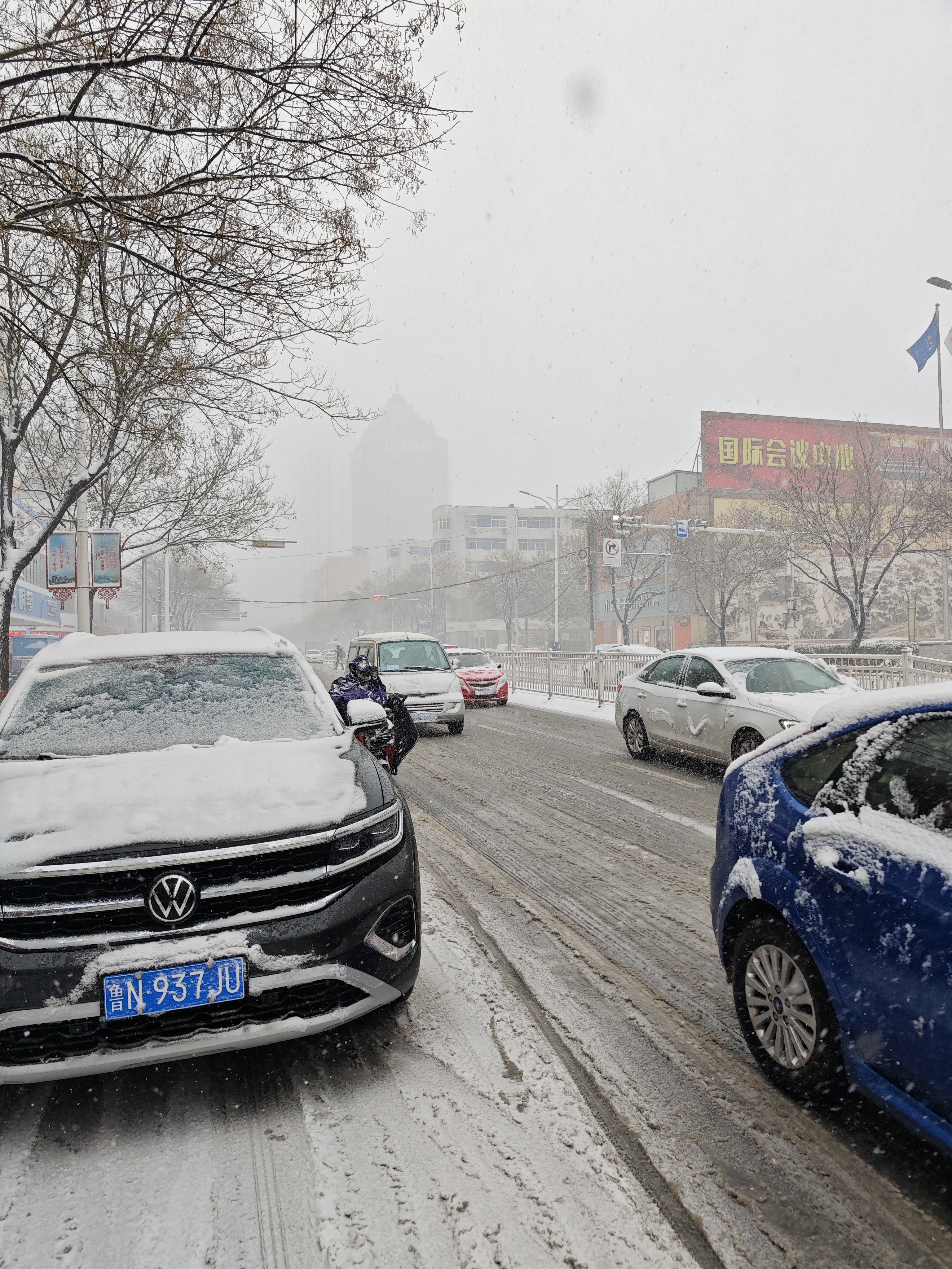 下雪图片实景图片