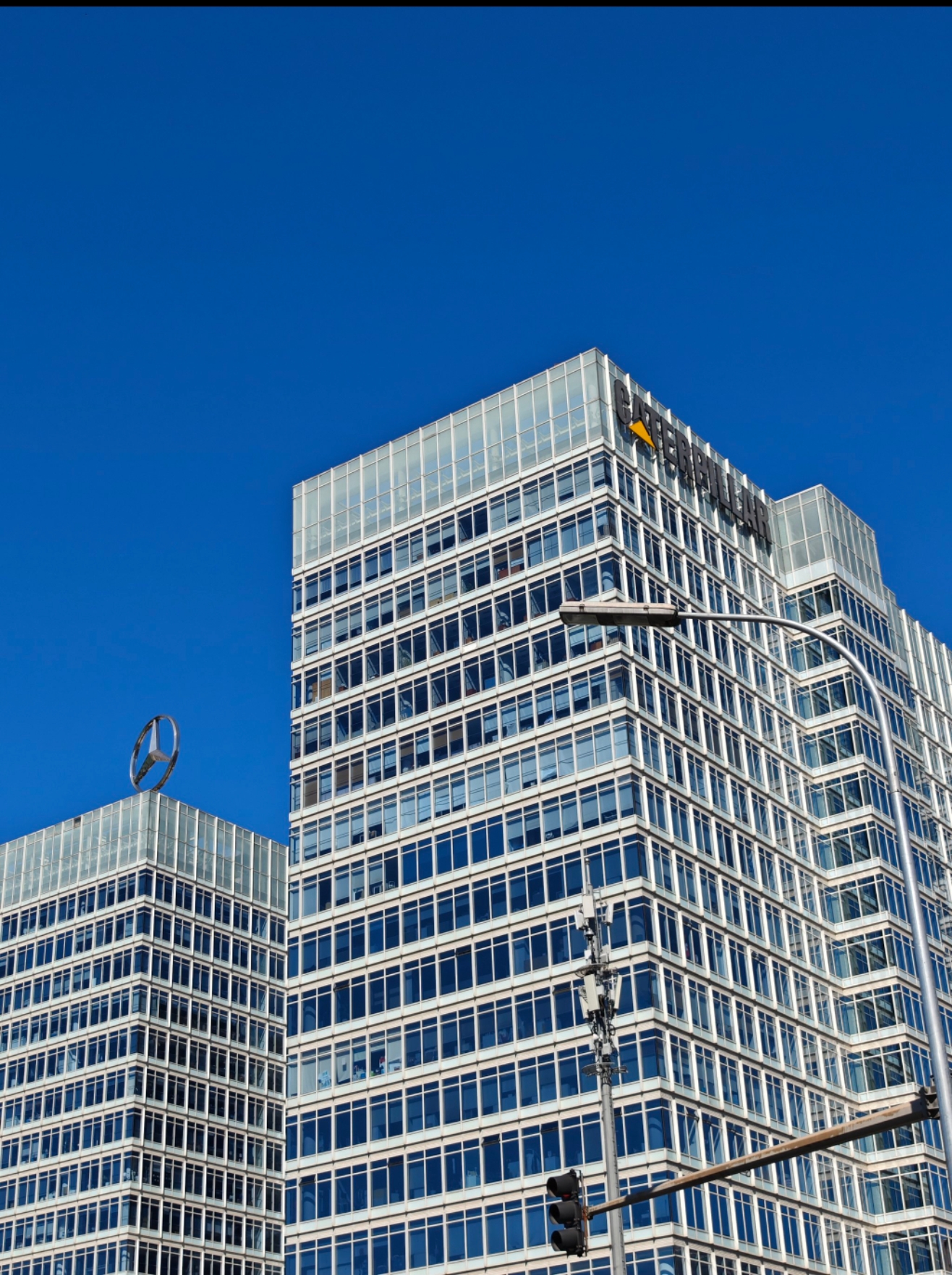 周莉纵横聊天下 作者:周莉 炎炎的夏日酷暑来了,人们