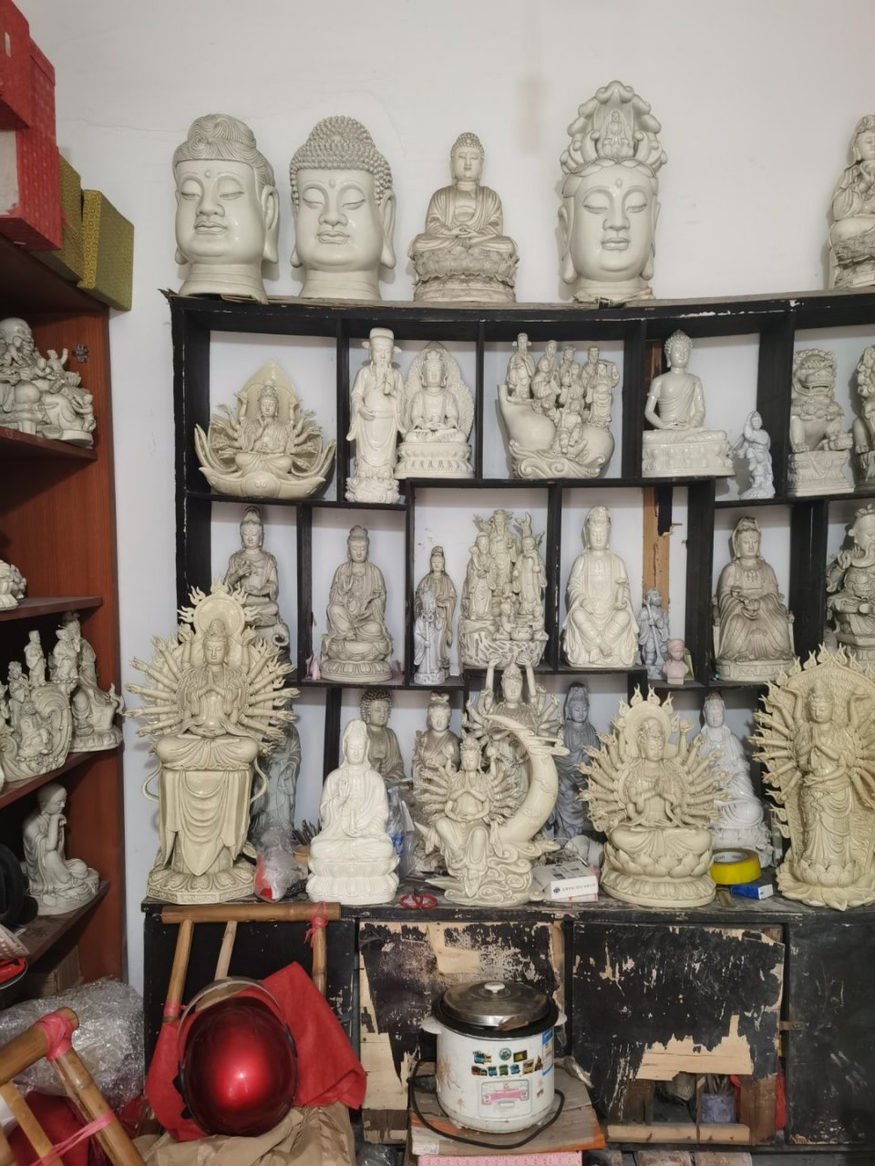 景德镇樊家井仿古一条街,里面的高古瓷都是仿品吗?