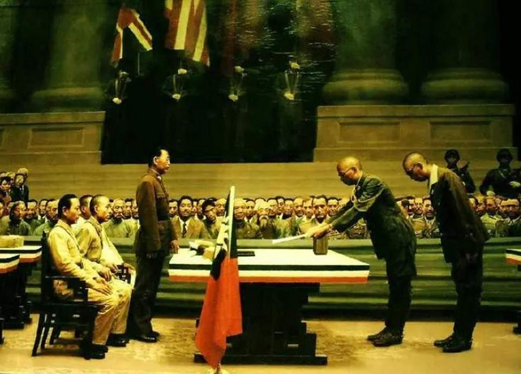 今天是日本鬼子投降纪念日,但是日本鬼子从来都没有向我们中国人民