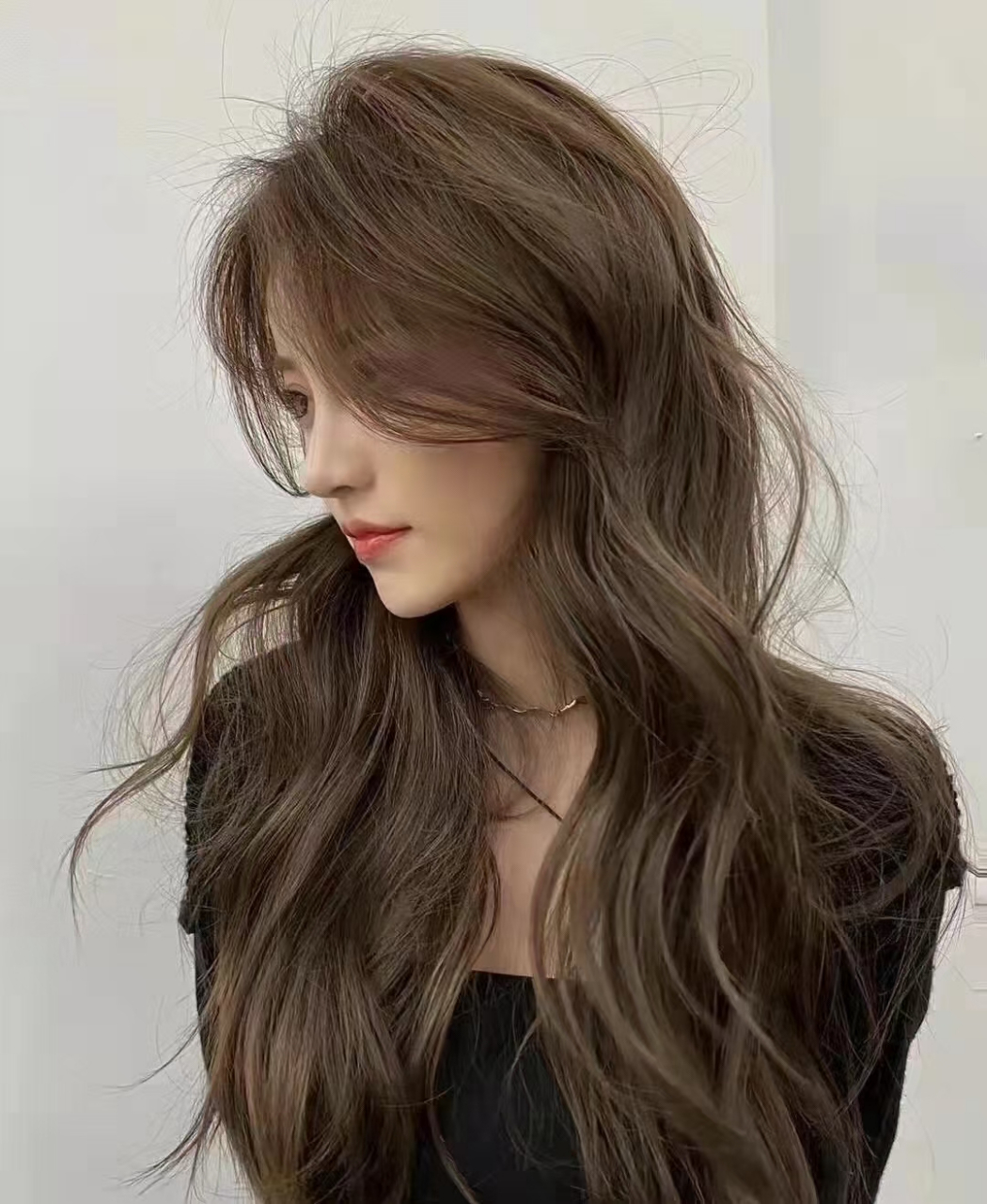 冷棕色加电棒造型