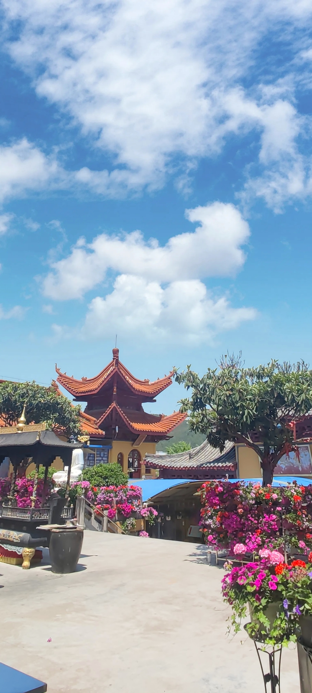杨枝甘露功德心 徐州泰山普照寺 徐州有丰富的佛教文化遗产,坊间老话"