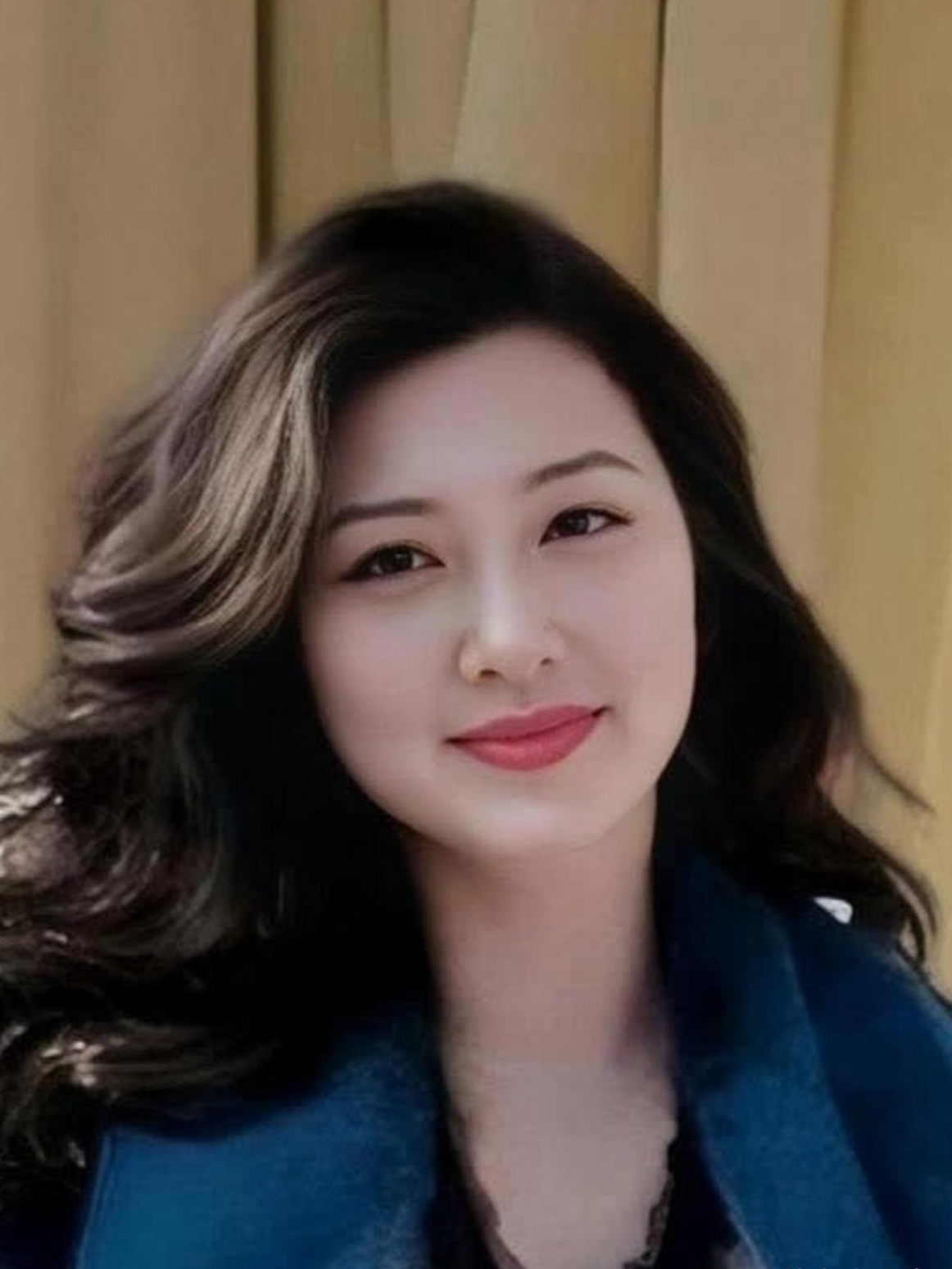 10年前,姐姐和男友私奔了,并结婚生下一男一女了