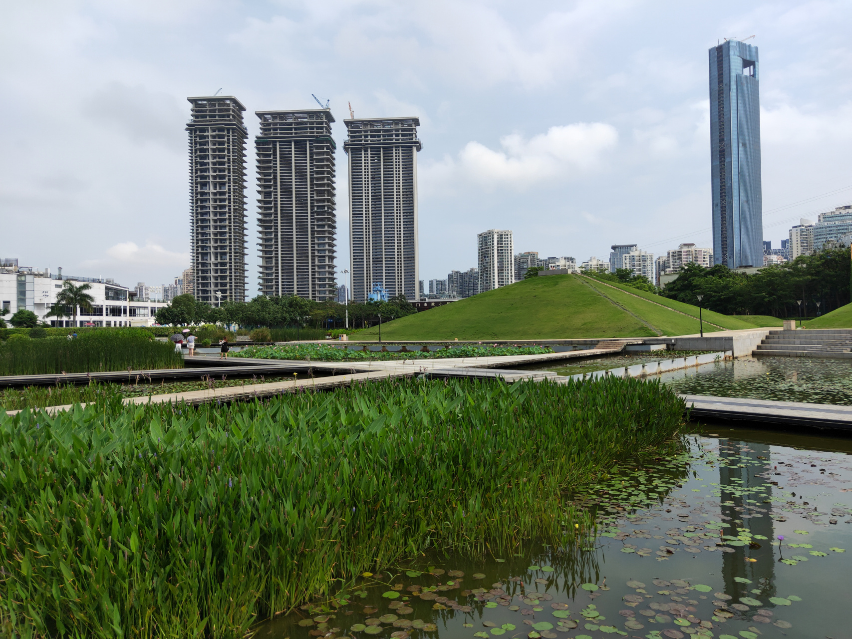 厦门最贵的楼盘,帝景苑!厦门最高楼,厦门国际中心大厦!