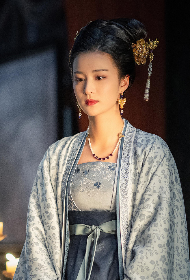 王楚然古装壁纸 #王楚然@9柯的动态