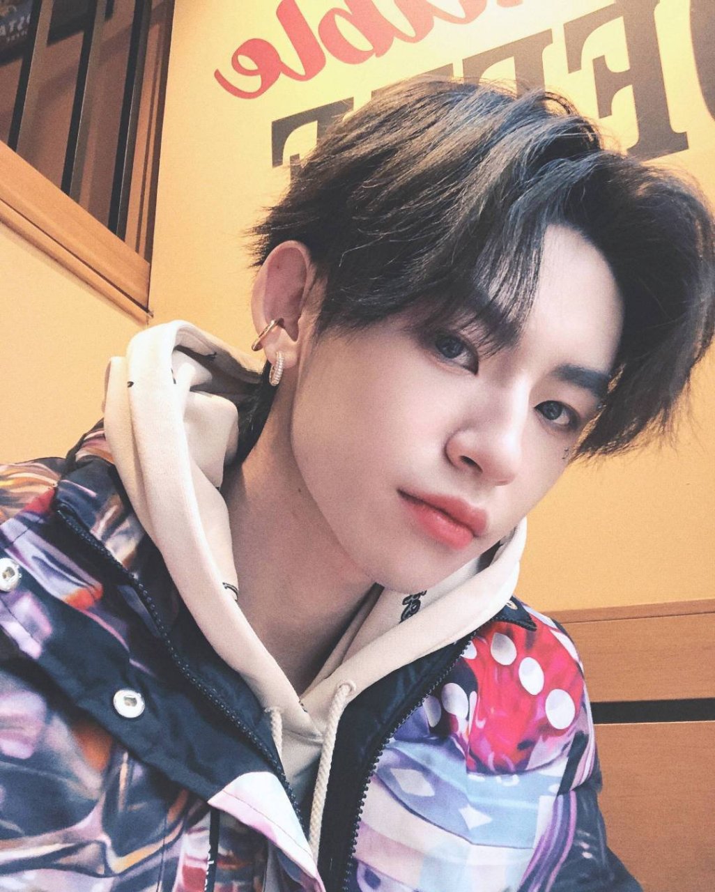 明星考驾照的综艺这个还挺新鲜,现在暂定嘉宾王子异 吴宣仪 小鬼