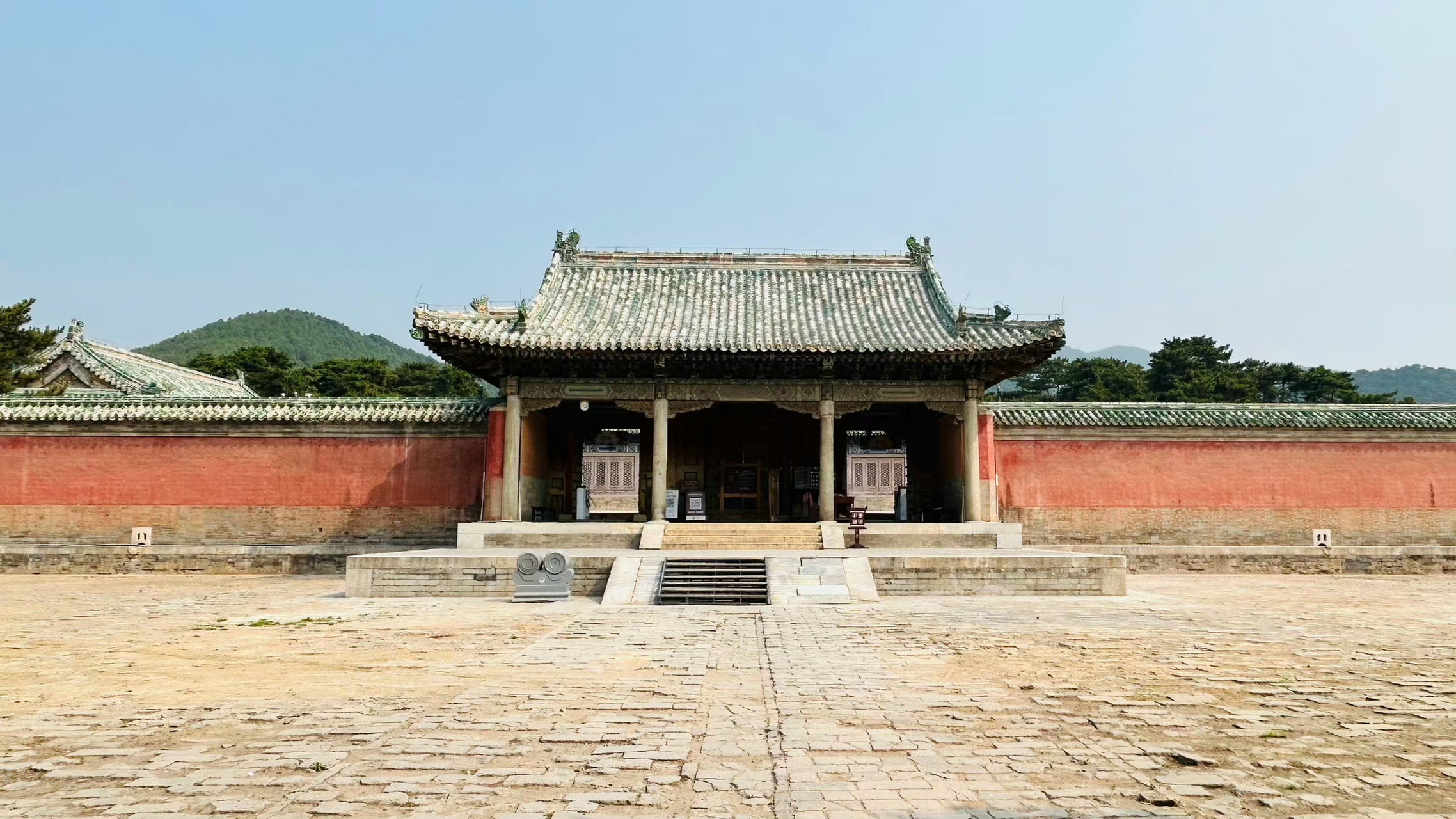 清东陵裕陵妃园寝和景陵双妃园寝,裕妃园寝中纯惠皇贵妃地宫尚未修好