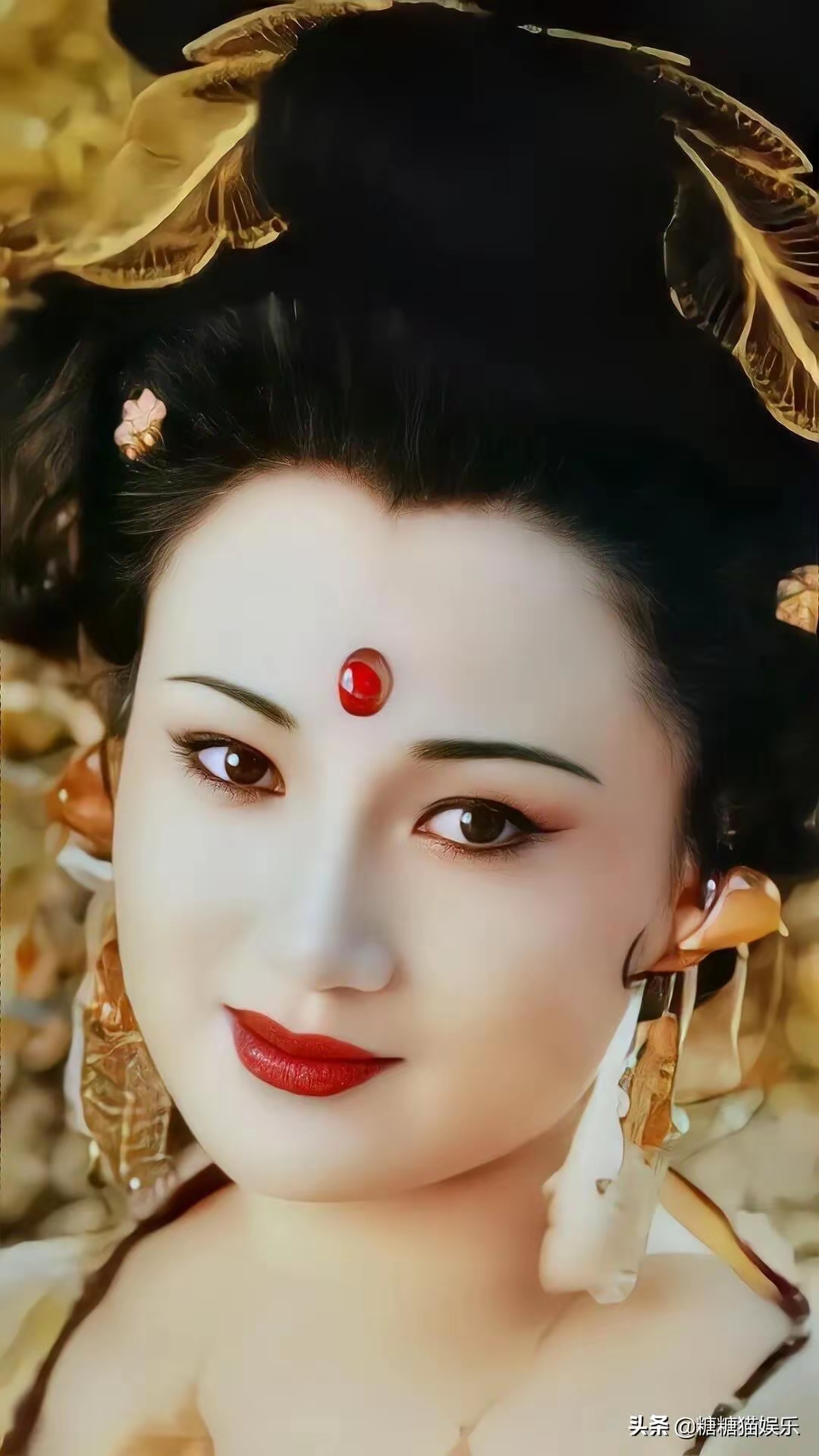 杨玉环古装赏花图片杨贵妃图片真人村姑版杨贵妃长安的荔枝杨贵妃图片