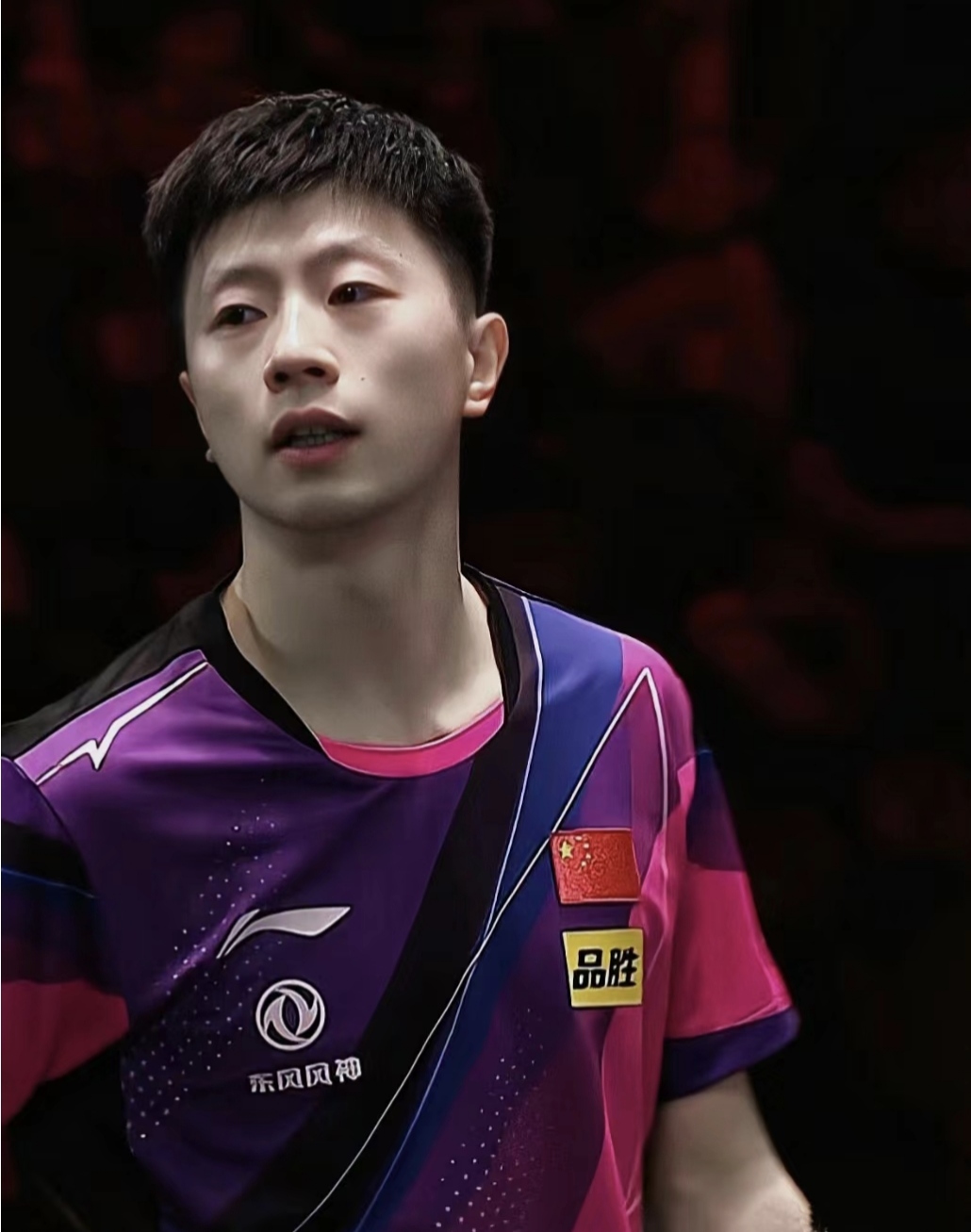 马龙的简历长到让鼠标冒火星子 中国男乒亚运会团体赛八连冠后,马龙的