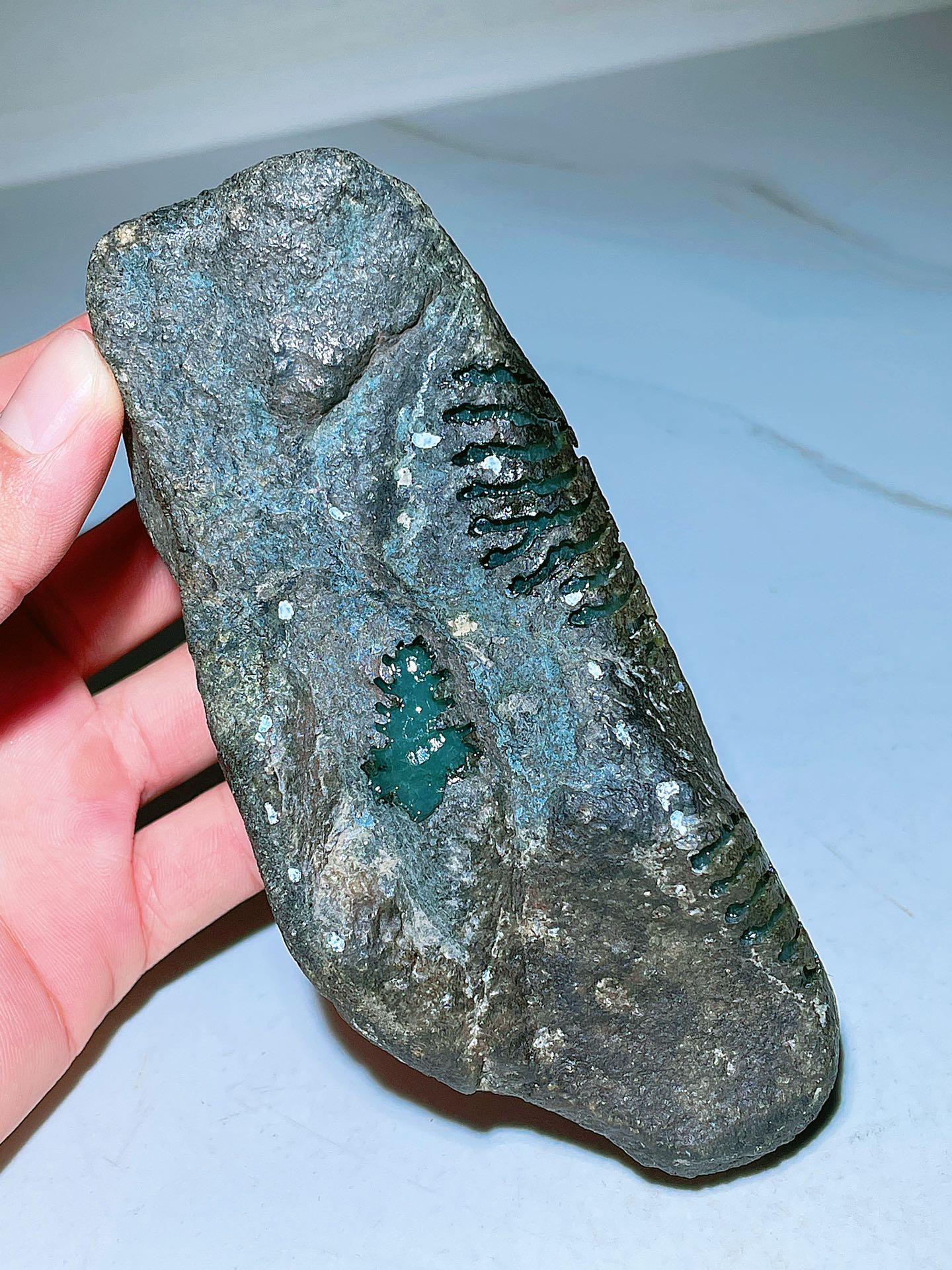 0.9公斤老坑莫西沙开窗大牌料 尺寸14-8-5厘米#翡翠# #翡翠原石