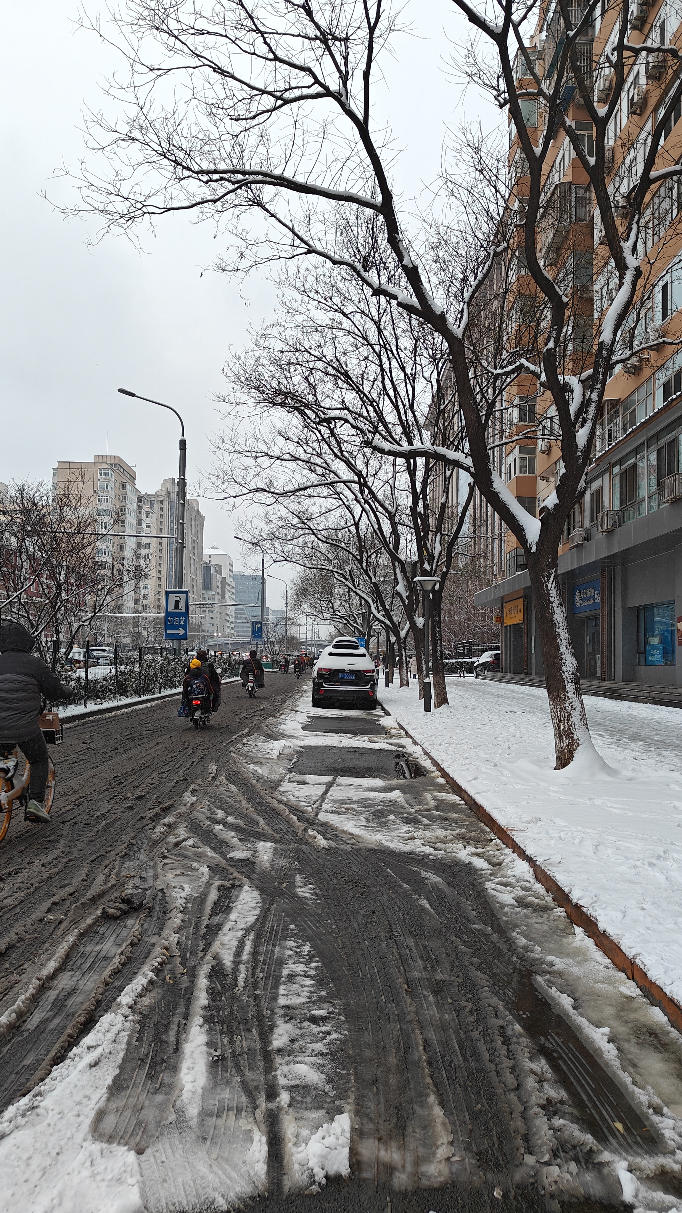 北京国贸下雪图片图片