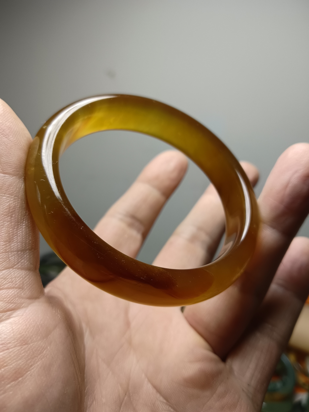 玉石王花玉手镯