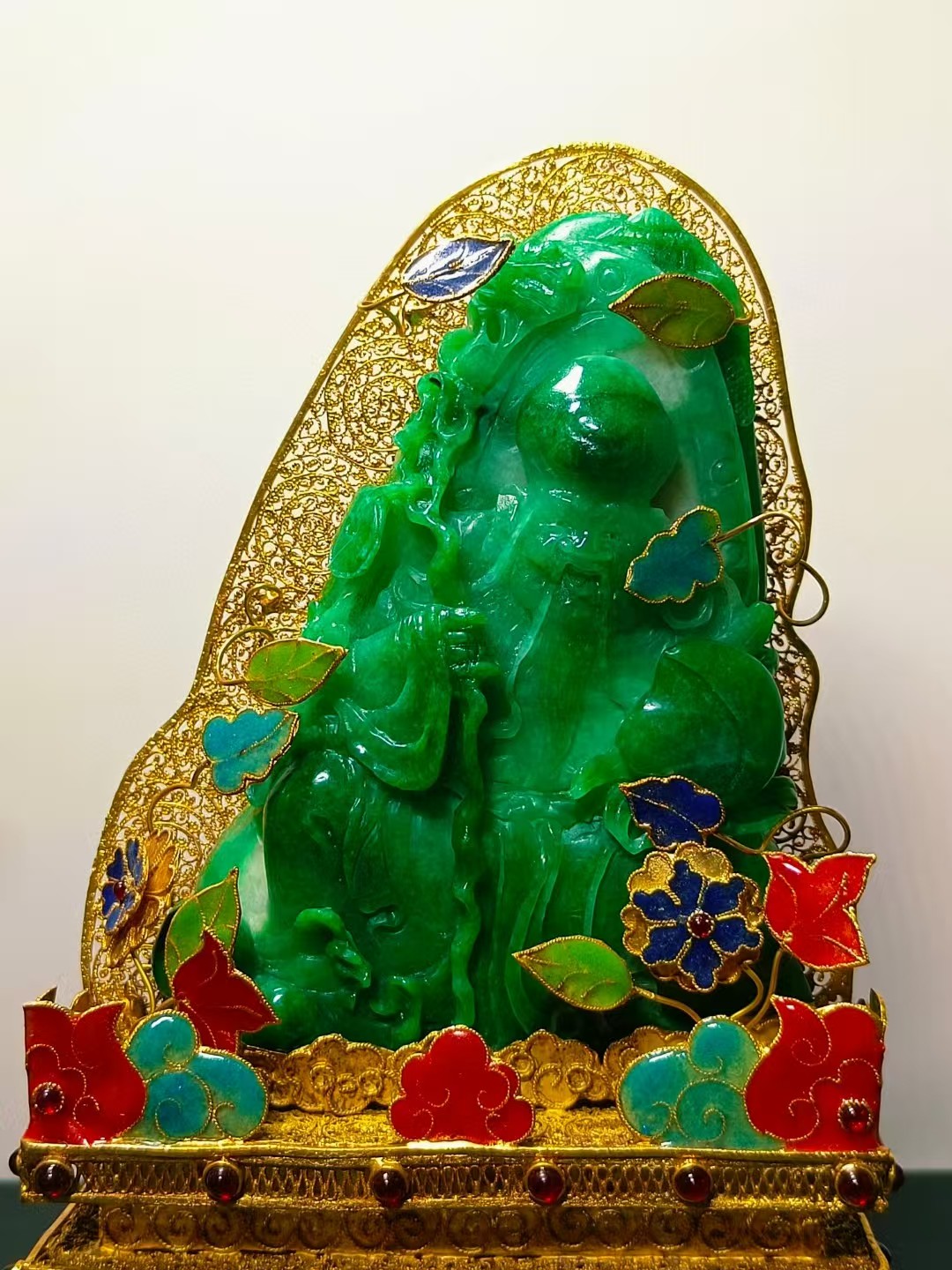 旧藏帝王绿翡翠寿星摆件