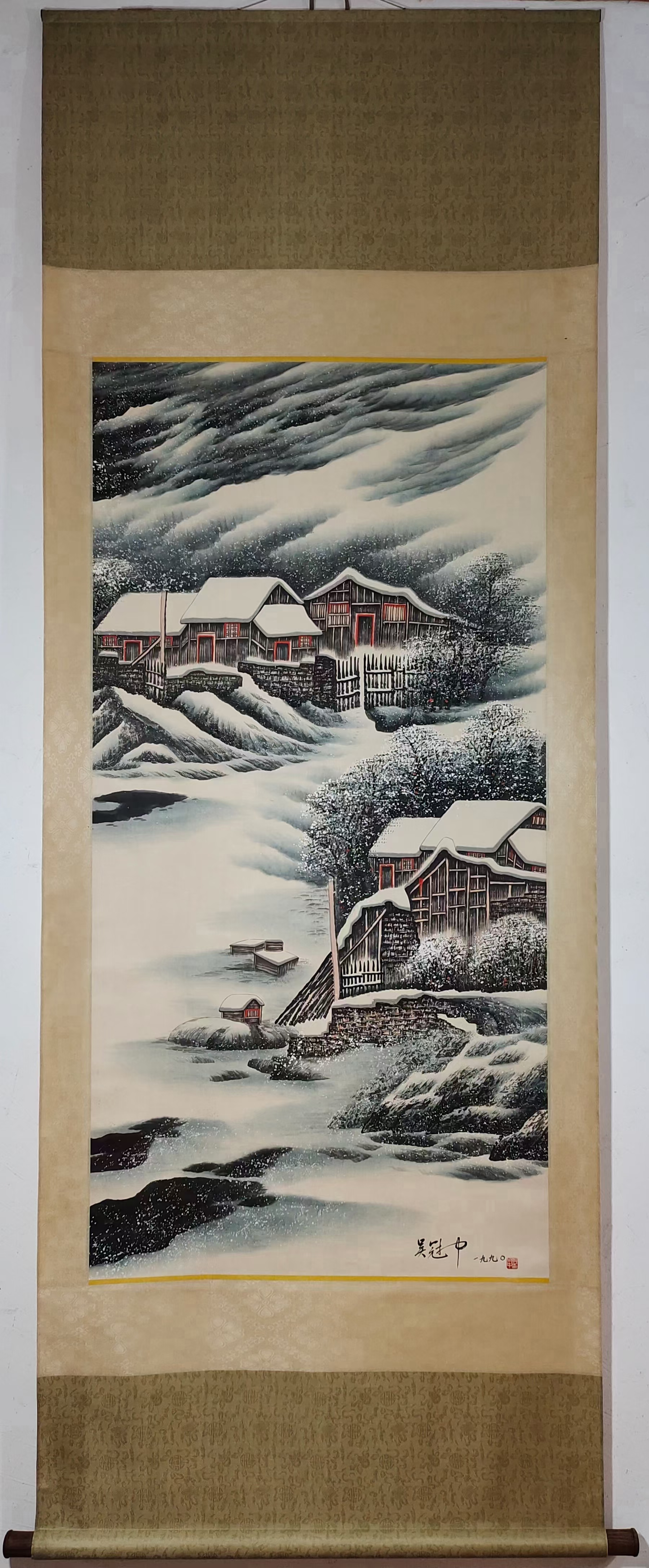 精品收藏 吴冠中 雪景水乡图立轴   画心尺寸136 5×68 5cm