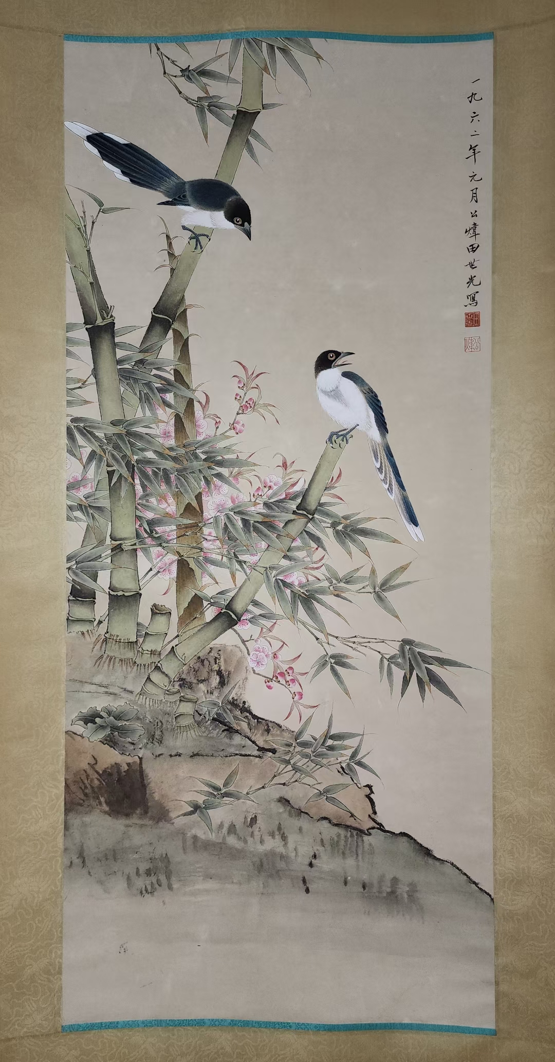 精品收藏 田世光 花鸟图立轴   画心尺寸111 5*49cm