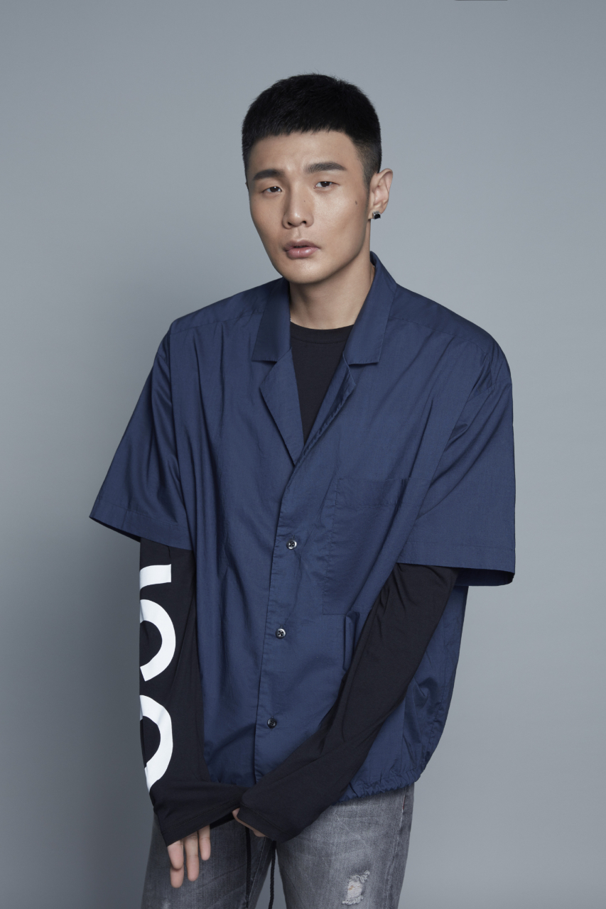 你喜欢李荣浩的哪一首歌,我喜欢李荣浩的作曲家,当初天后王菲还分享过