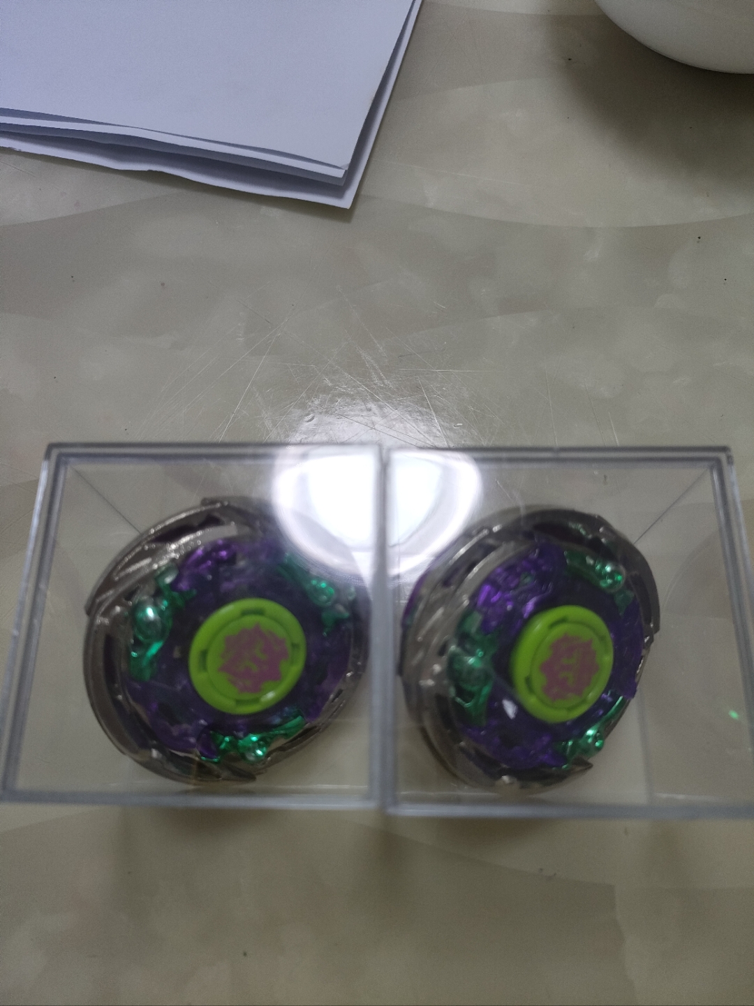 得到了两个漩涡战轮陀螺,太开心了