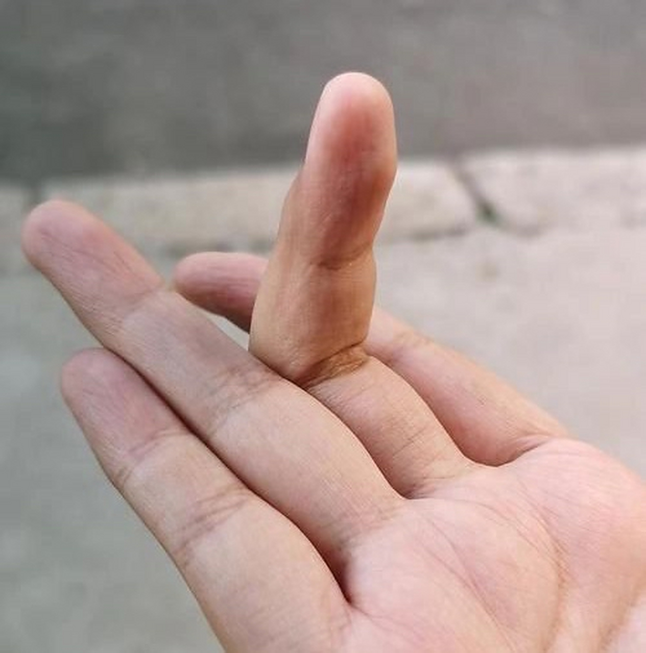 这么多怪异奇特的手势他们是如何做到的?