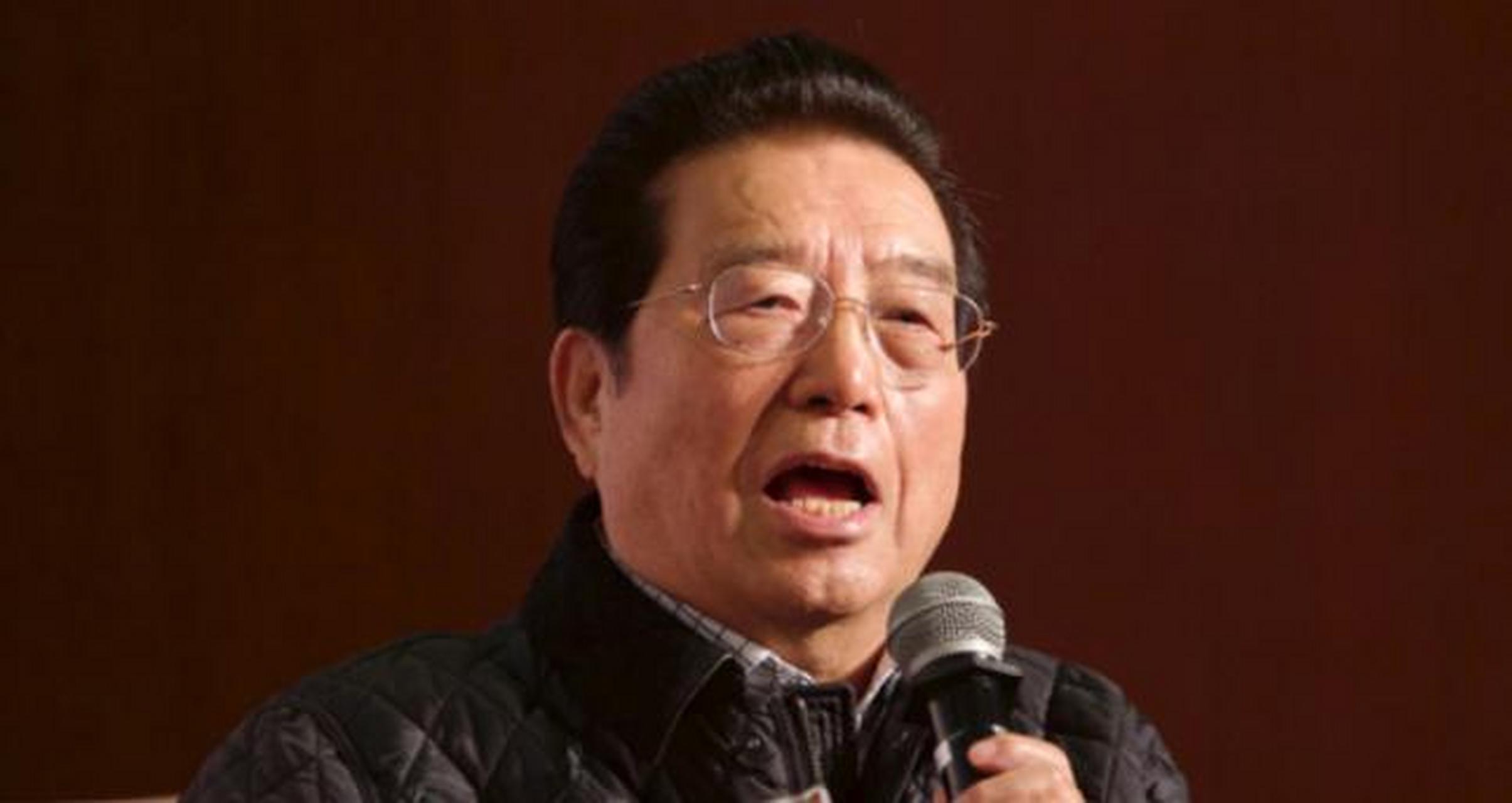 他是我最敬重的歌唱家.