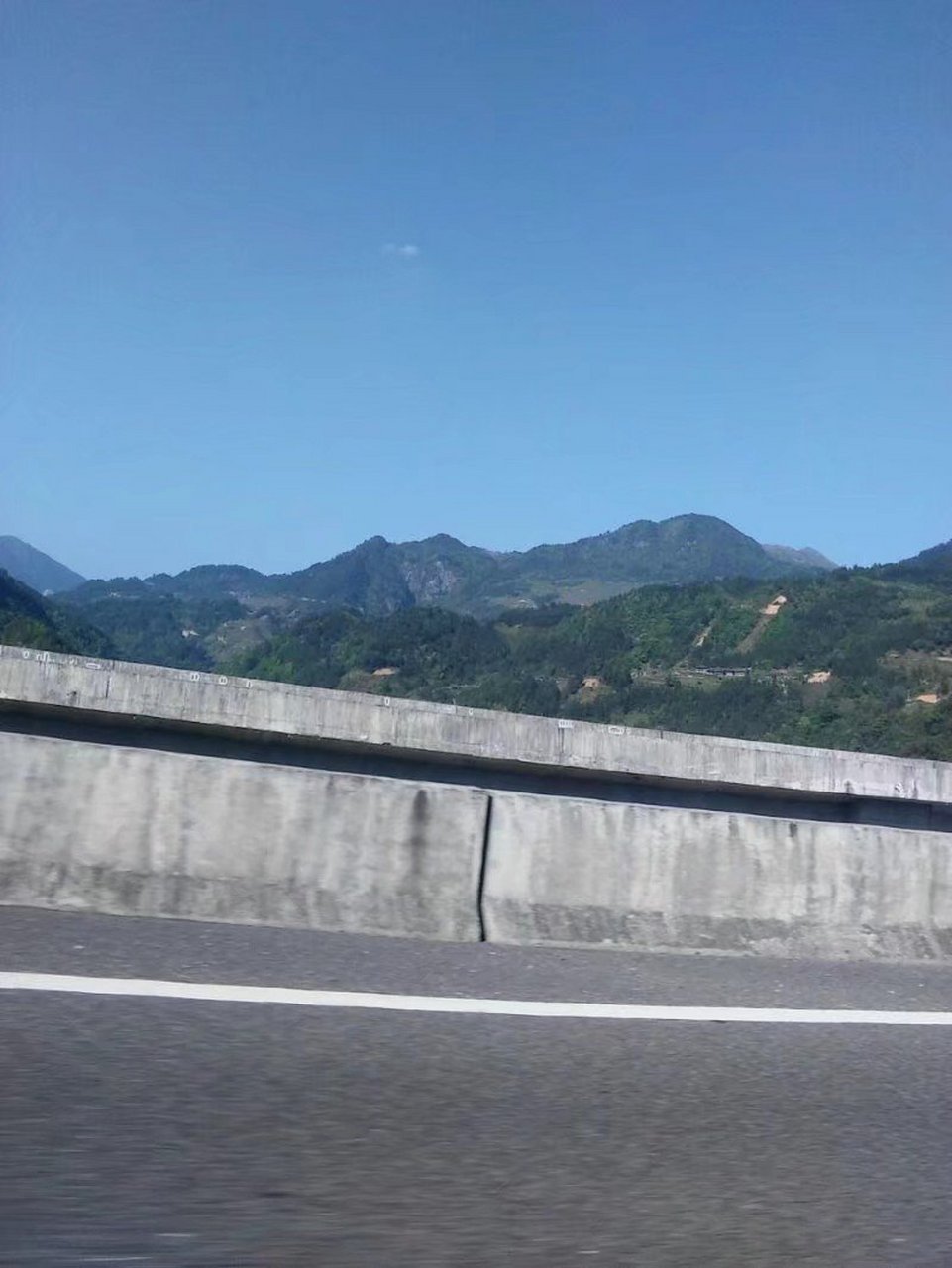 风水宝地美女尿尿形