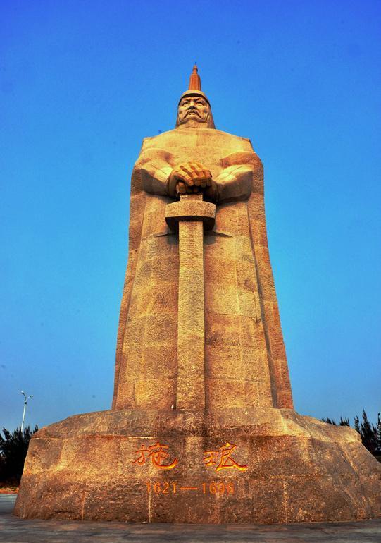 明犯强汉者,虽远必诛,更何况近在眼前.