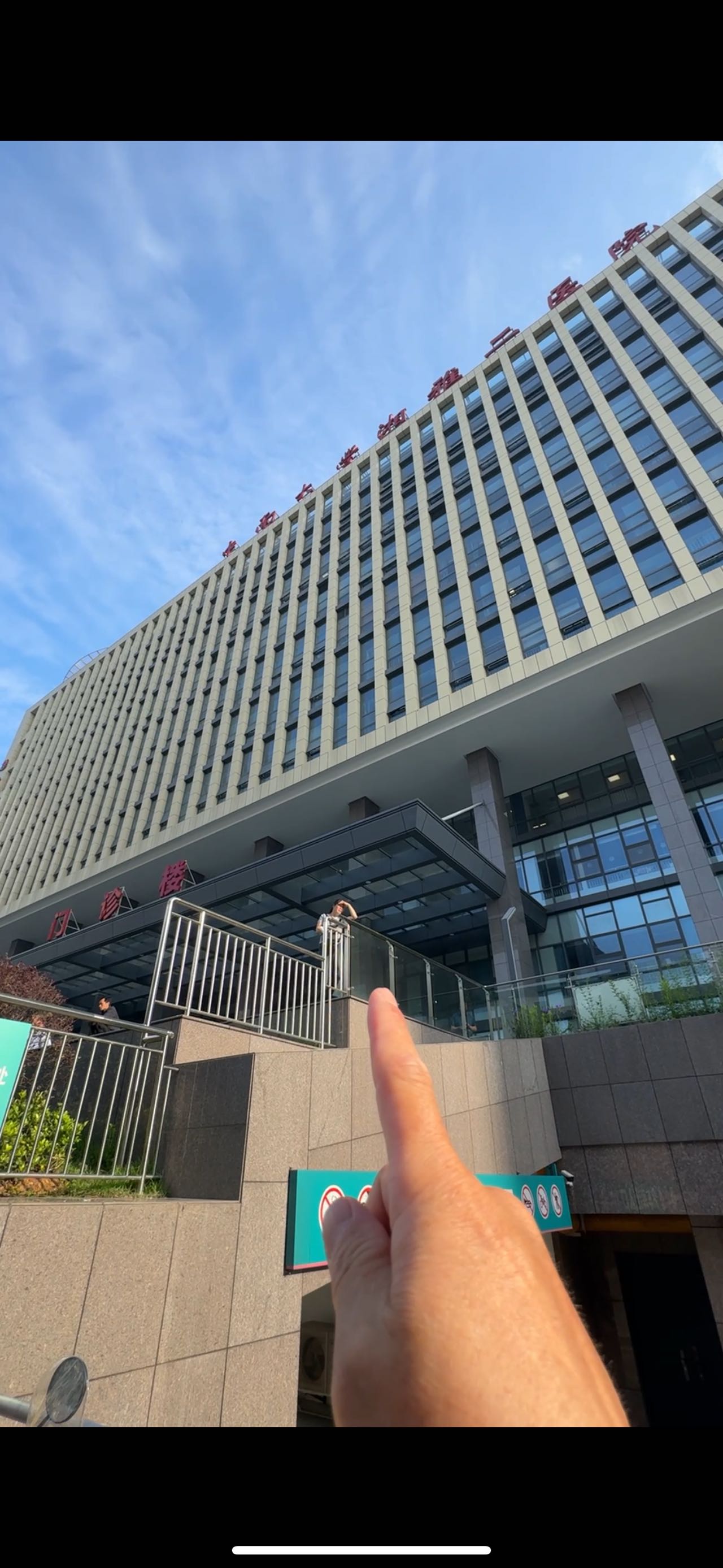 34平,实际面积:110平 户型:5室1厅2卫1厨房,0公