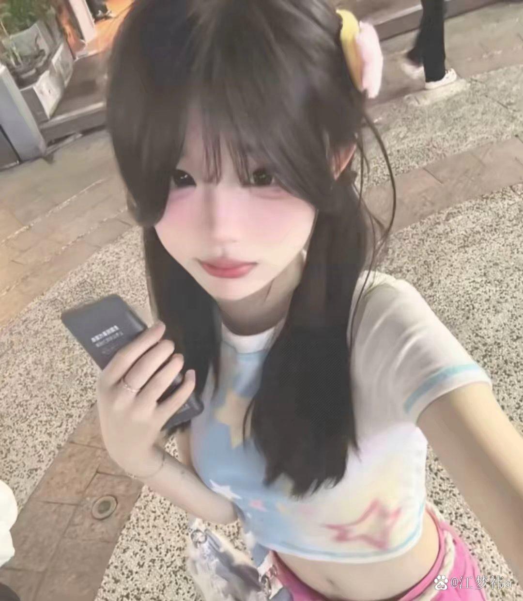 可爱真人女头,点赞拿