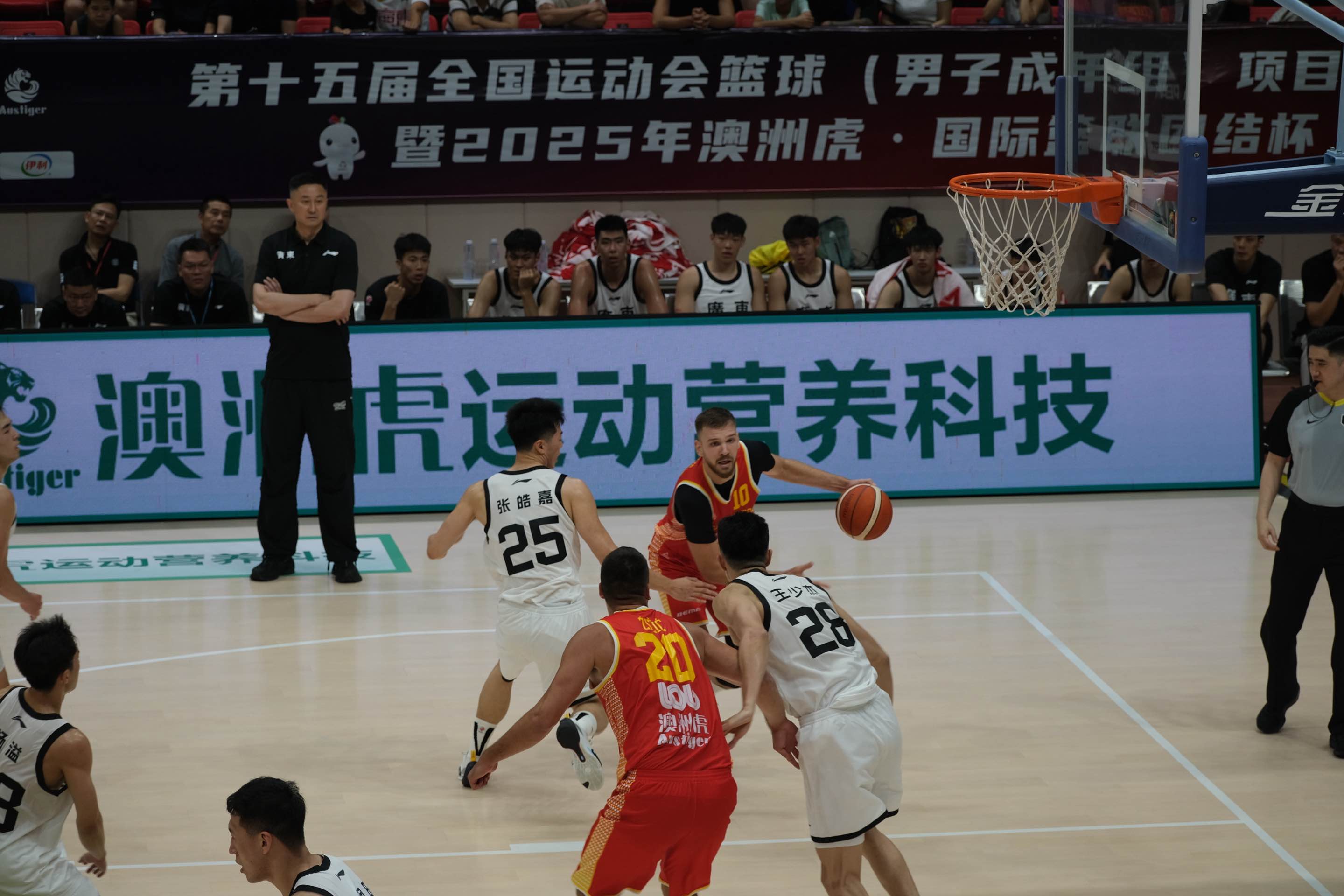 全运会男篮比赛在哪看直播_(全运会男篮在哪儿看)