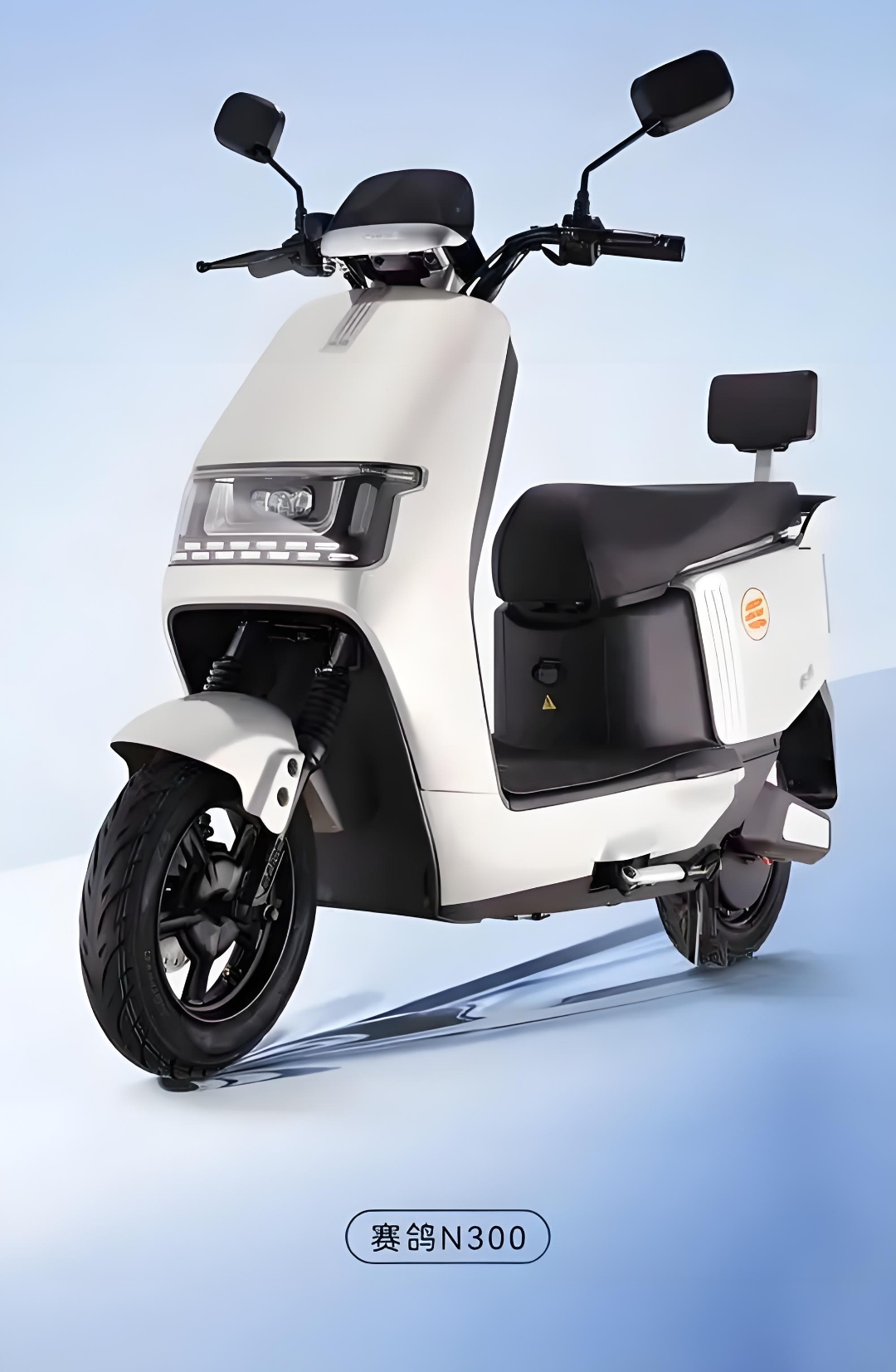 赛鸽n300电车赛鸽n300电车是一款主打城市通勤的电动自行车,车身轻巧