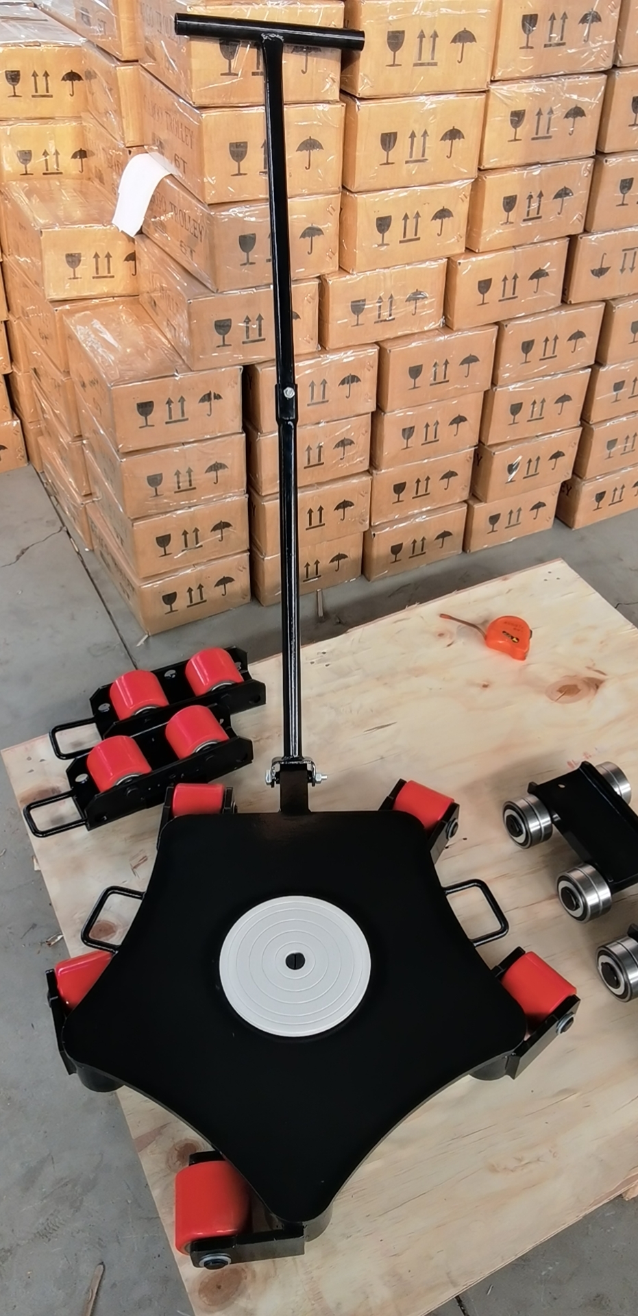 万向轮搬运坦克车地牛移动小坦克重型搬运神器360°度旋转移位器,万向