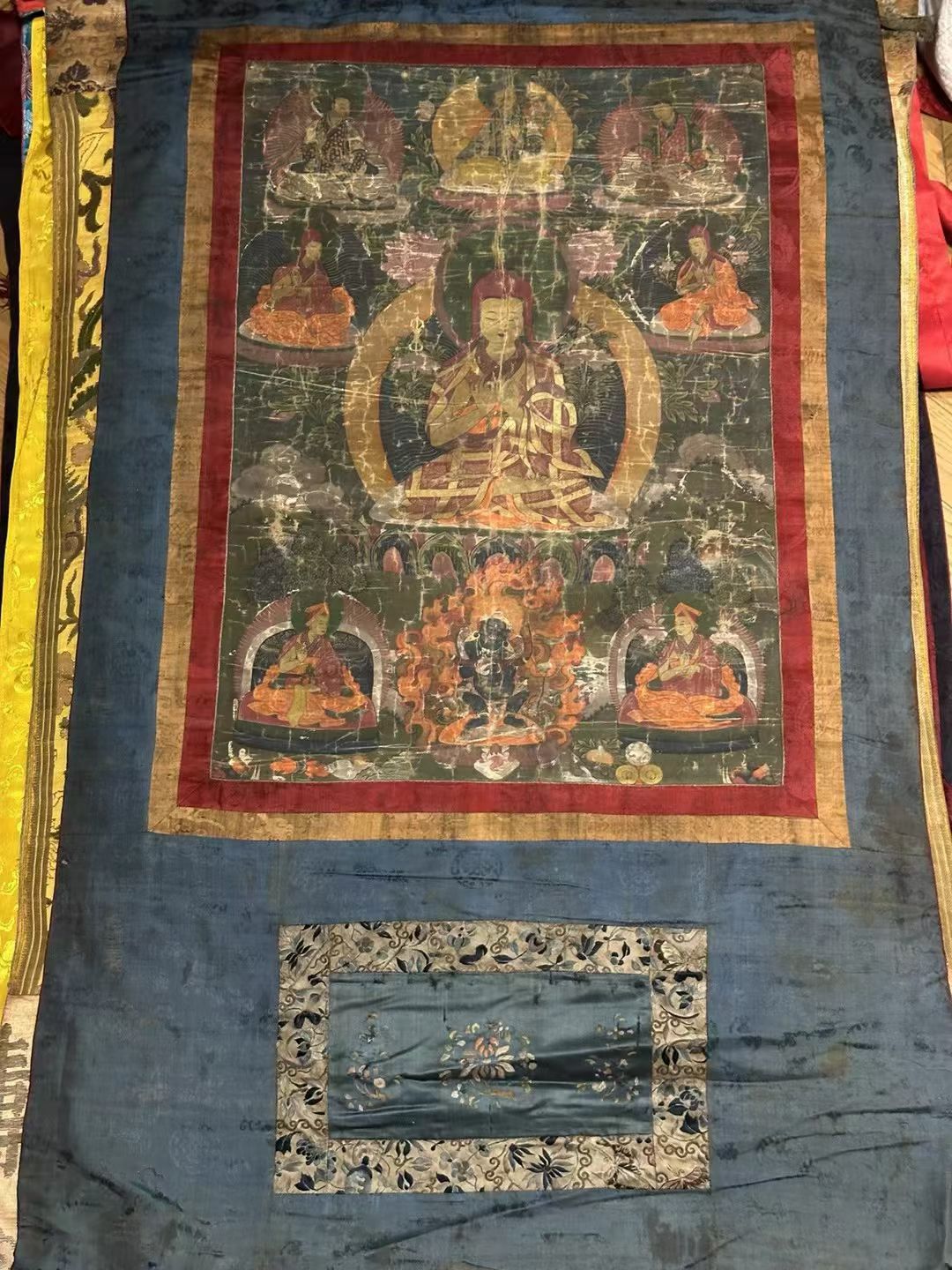 馆藏传世级老唐卡 十八世纪老唐卡