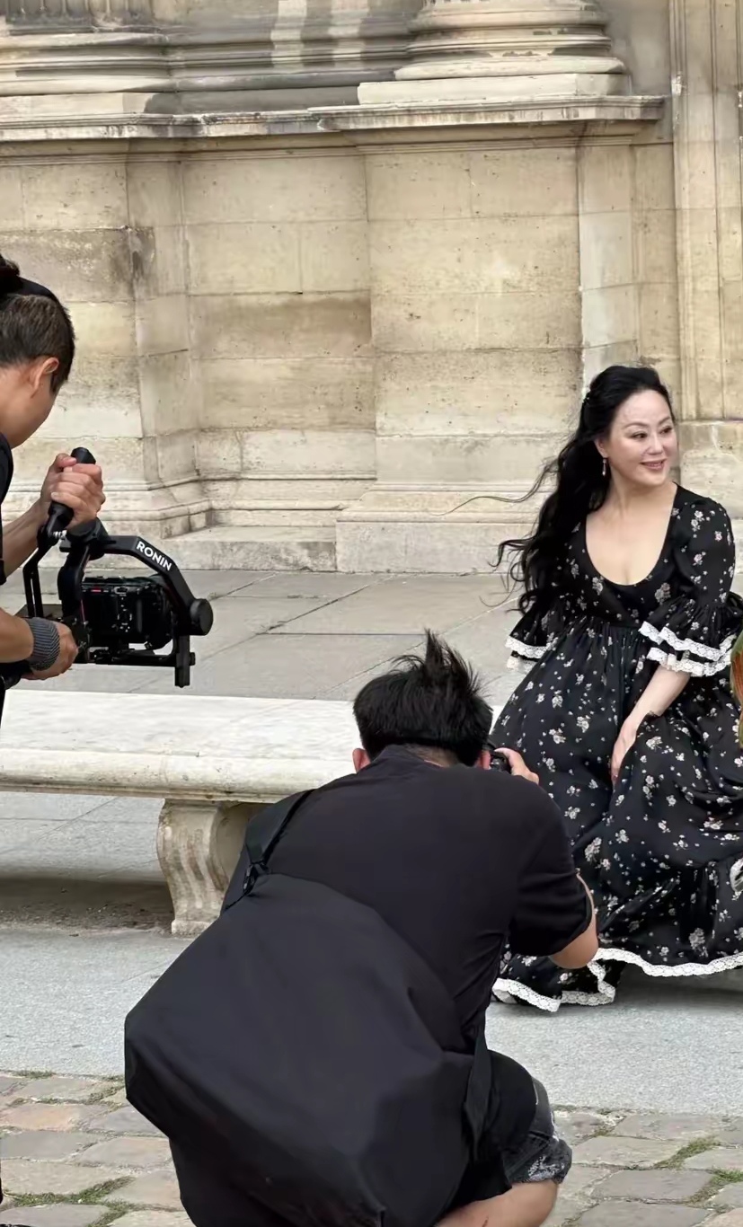 章小蕙的状态,哪里像63岁的人呢?