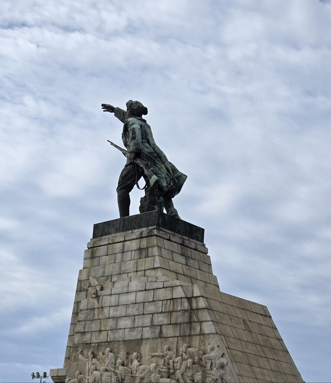 打卡# 辽沈战役英烈永垂不朽