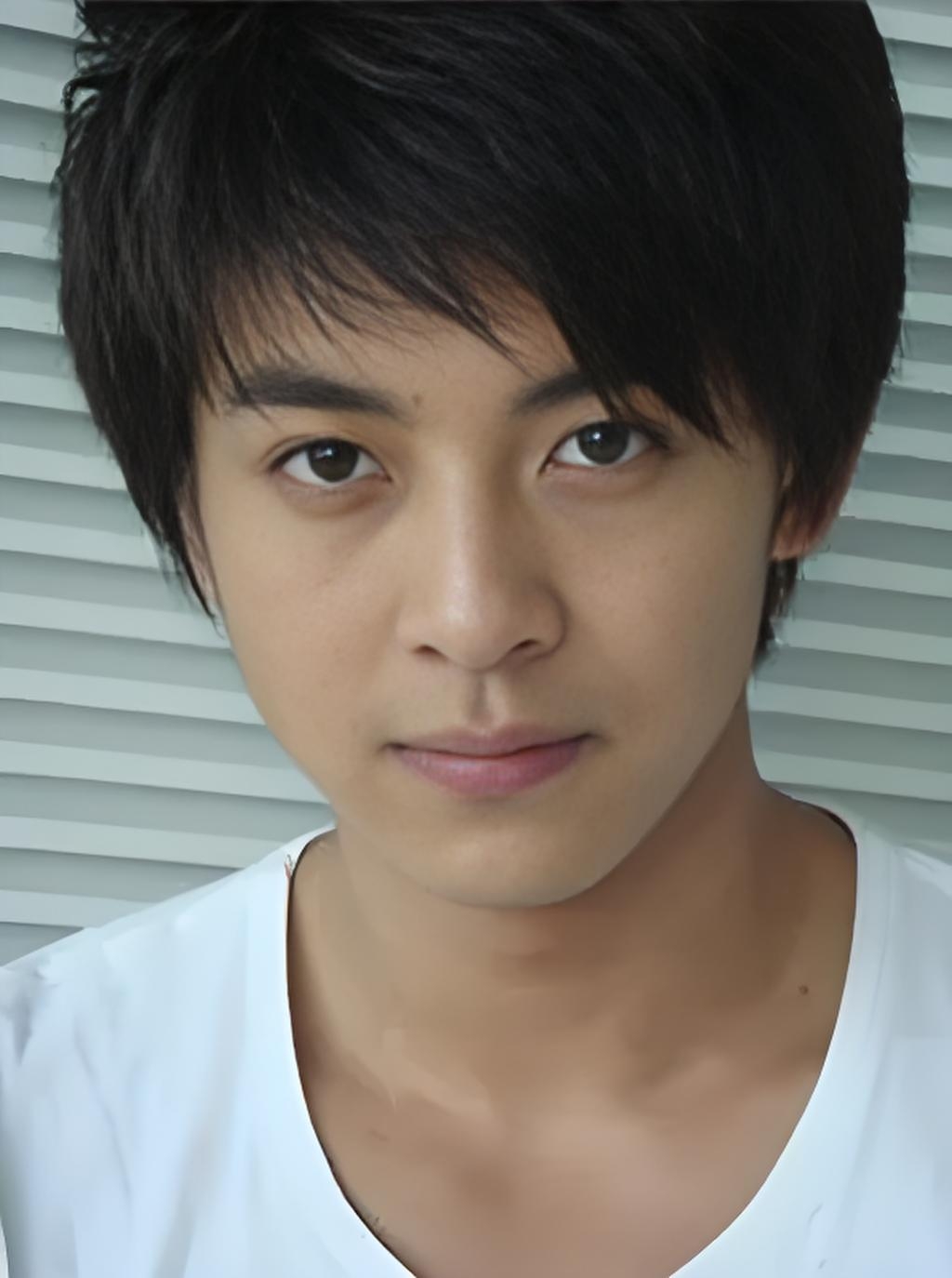 李佳航,一个被角色耽误了的帅哥!