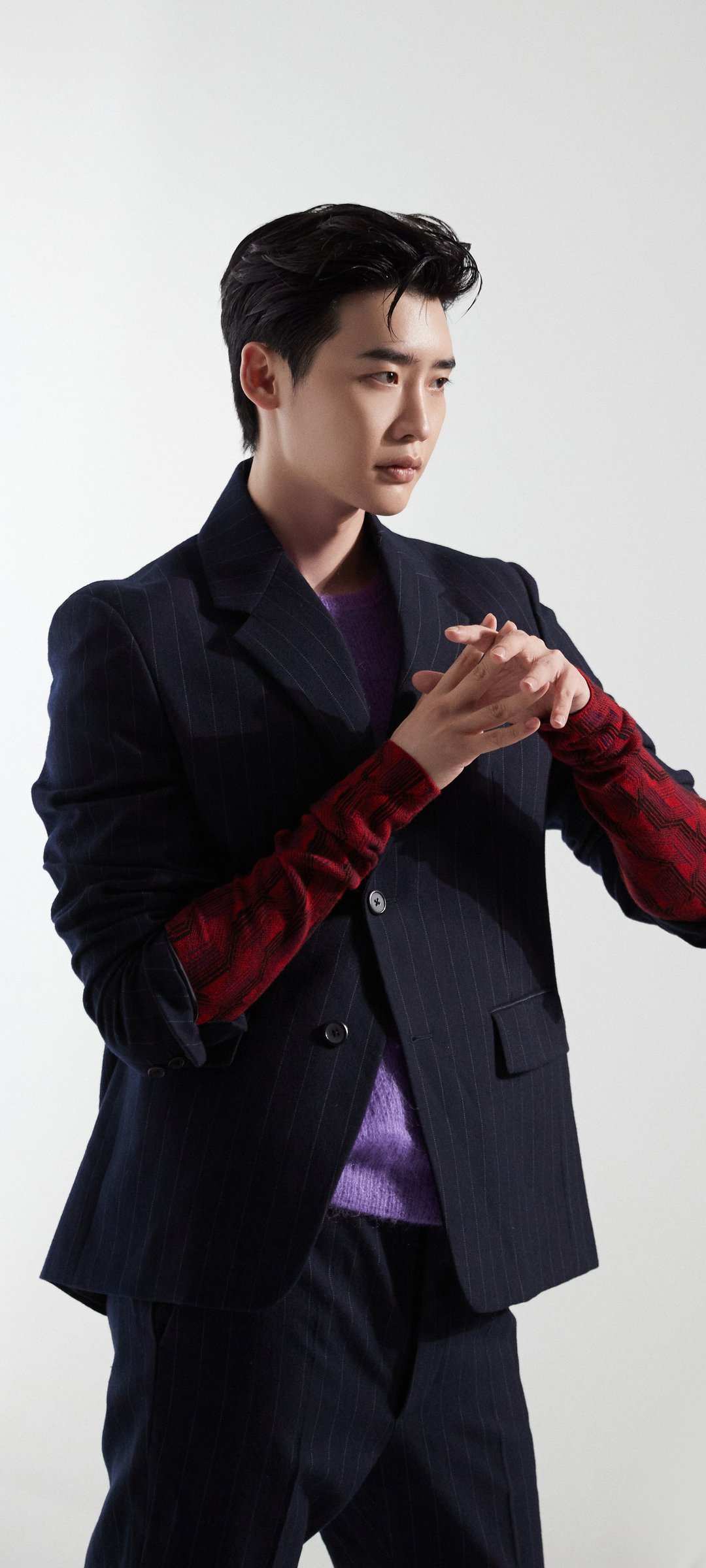 英俊帅气的男明星无水印手机桌面高清壁纸图片大全合集