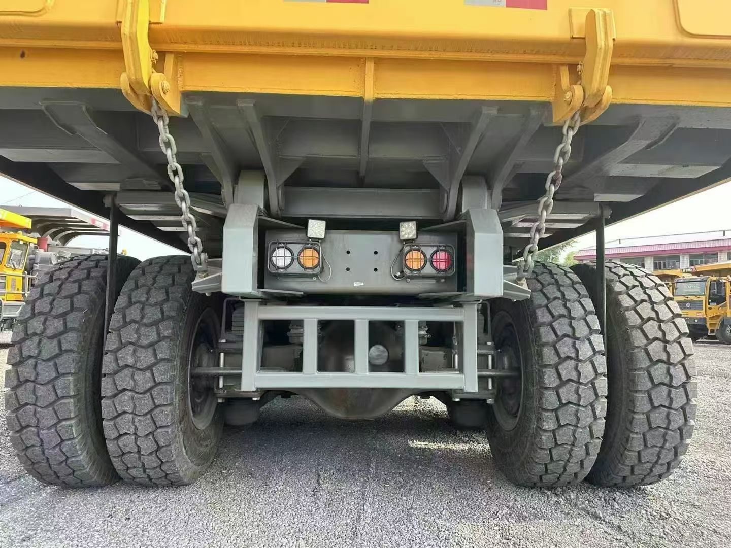 重汽黄河矿霸150.22年底出厂,潍柴770马力!