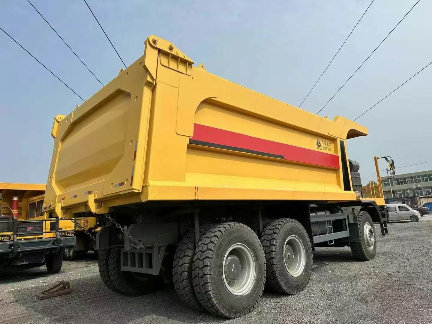 重汽黄河矿霸150.22年底出厂,潍柴770马力!