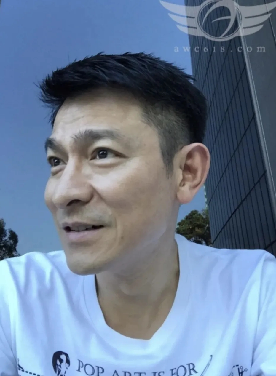 刘德华最新自拍,这状态也太棒了