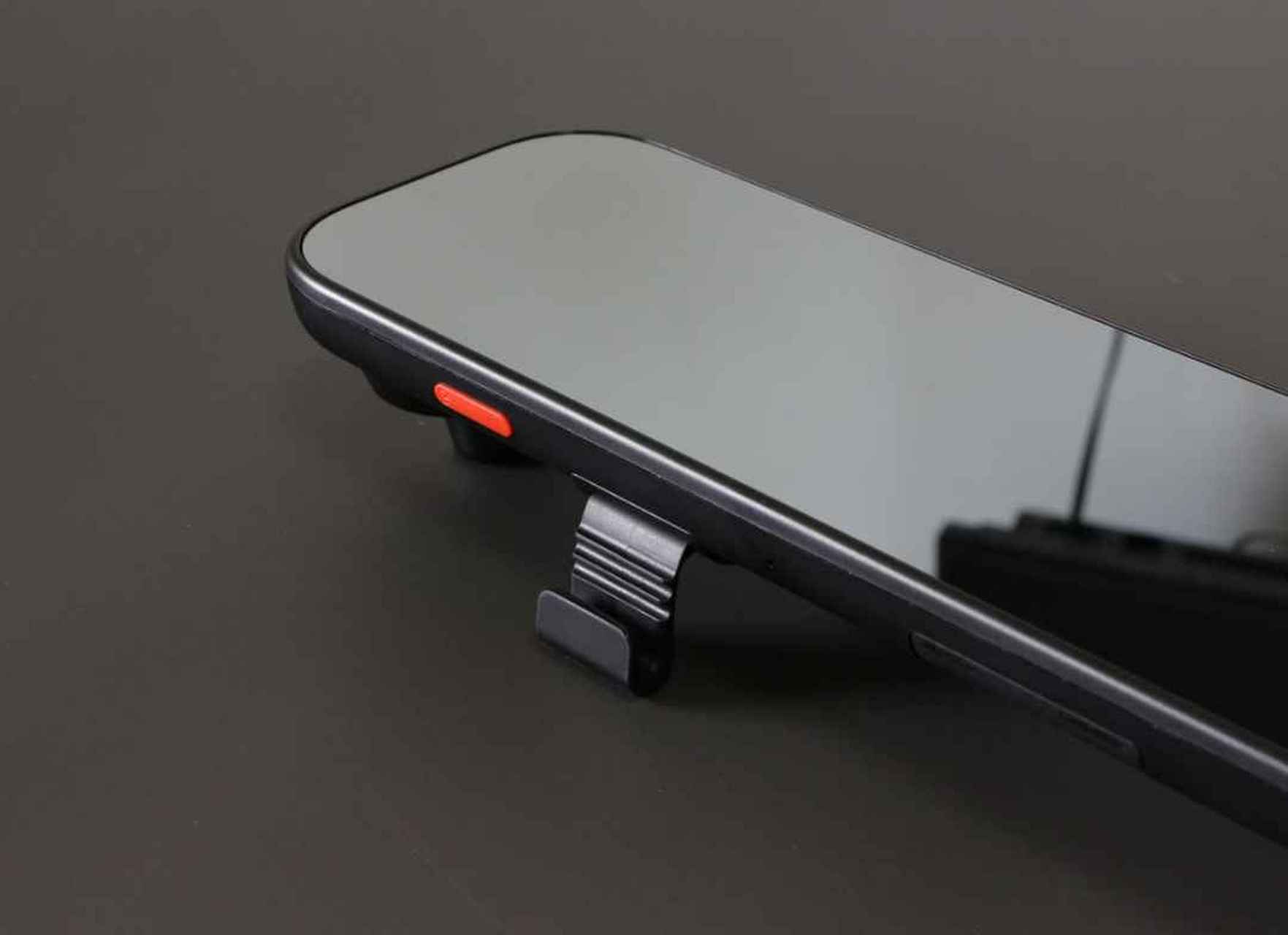 车载设备的智能化带来的便利,70迈智能后视镜梦想版自带全语音操控