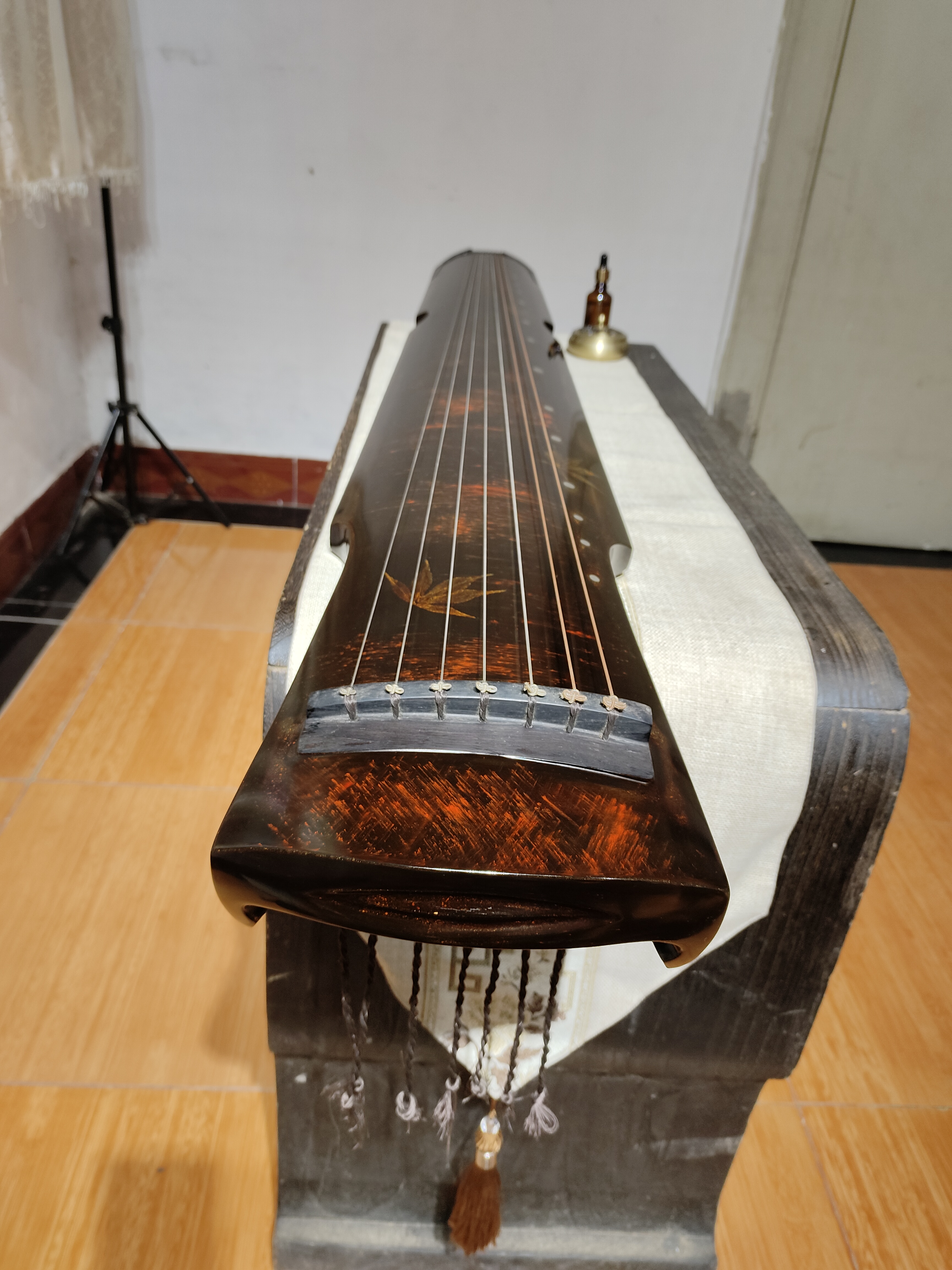 手工制作古琴