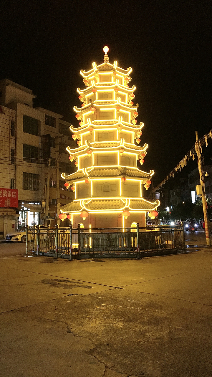 谷饶塔成载着多少历史文化的地方,更是成为谷饶人的骄傲