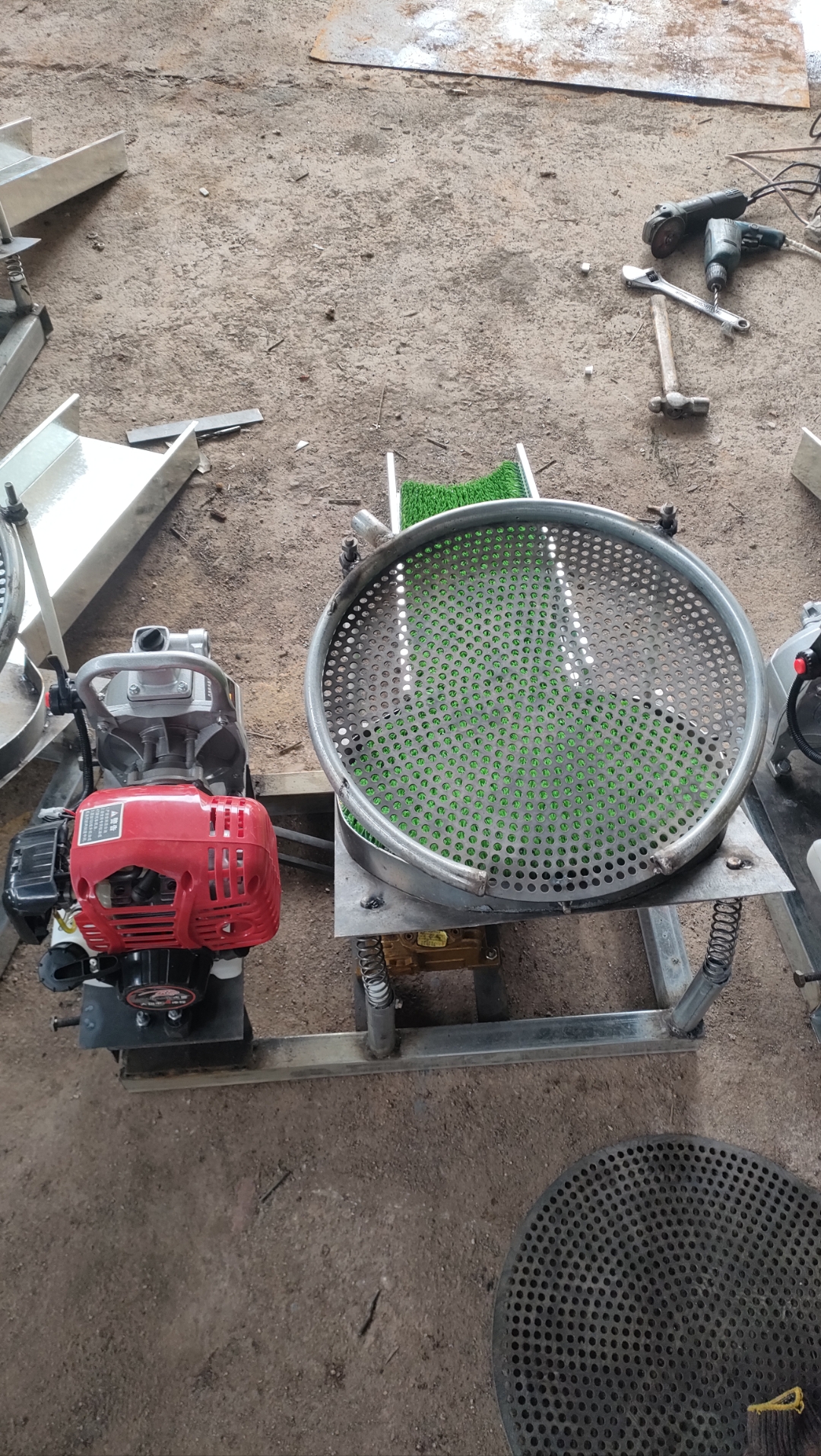 小型振动淘金机