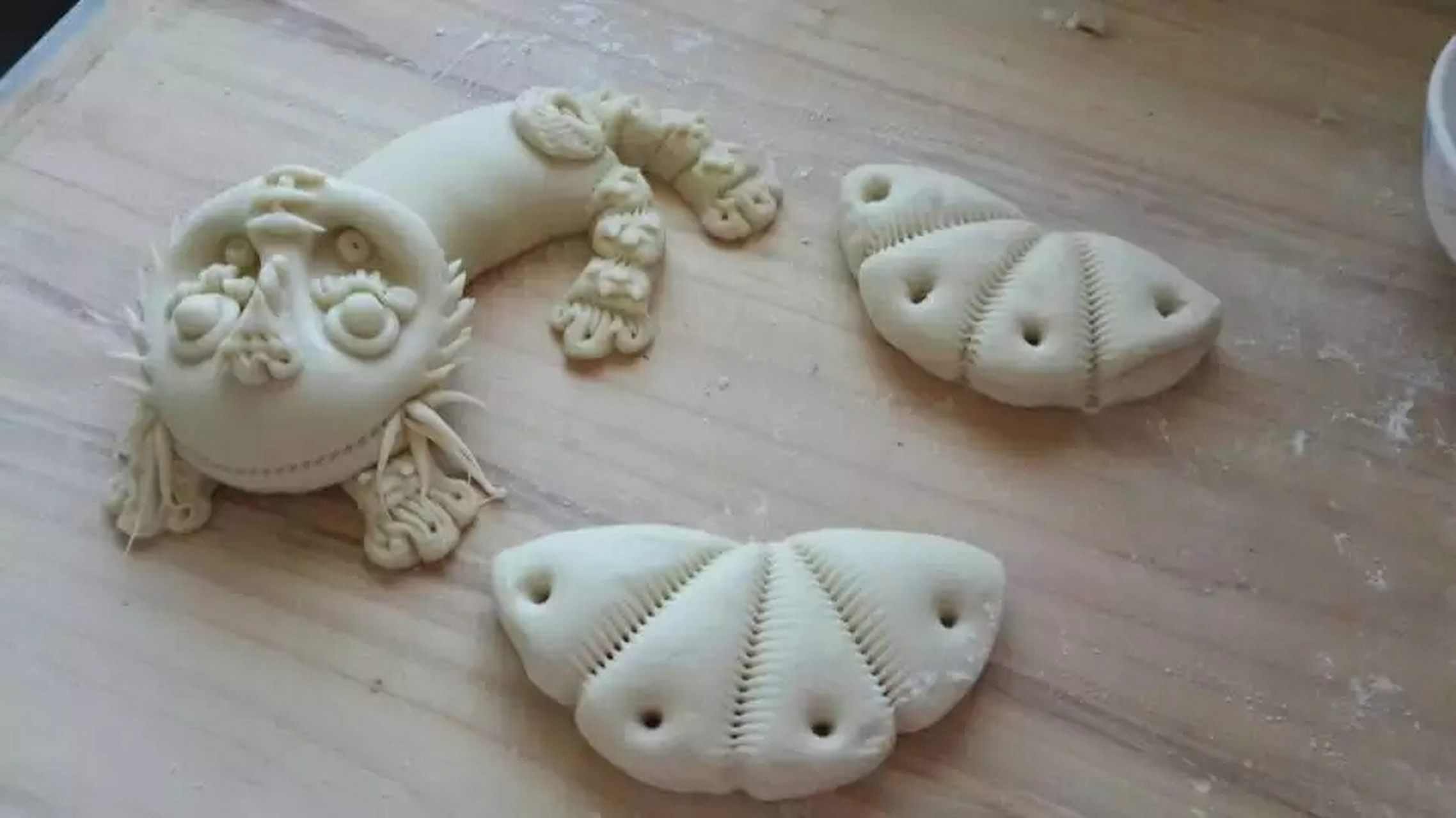 民俗文化# 七月十五蒸面羊  七月十五蒸面羊是家乡的风俗.